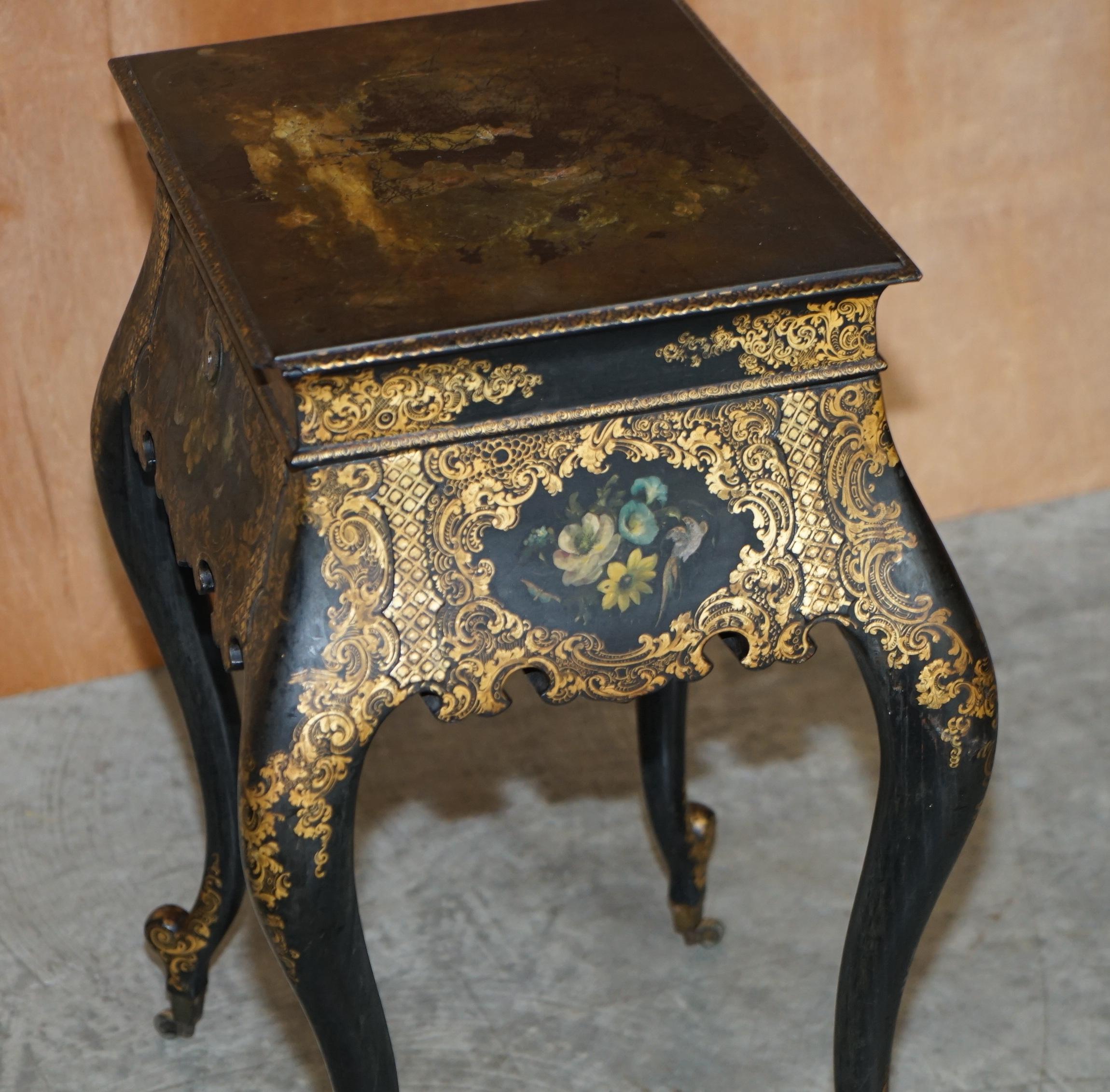 Georgian Antique circa 1800 George III Chinese Lacquer & Gold Gilt Work Table For Sale 10