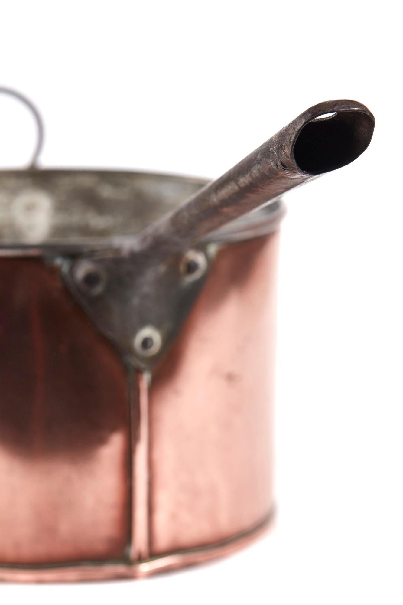 This is a large Georgian antique copper saucepan with a large iron handle.

Wonderful antique condition.

Measures: H14.5cm
W20cm
D20cm
Georgian.



 