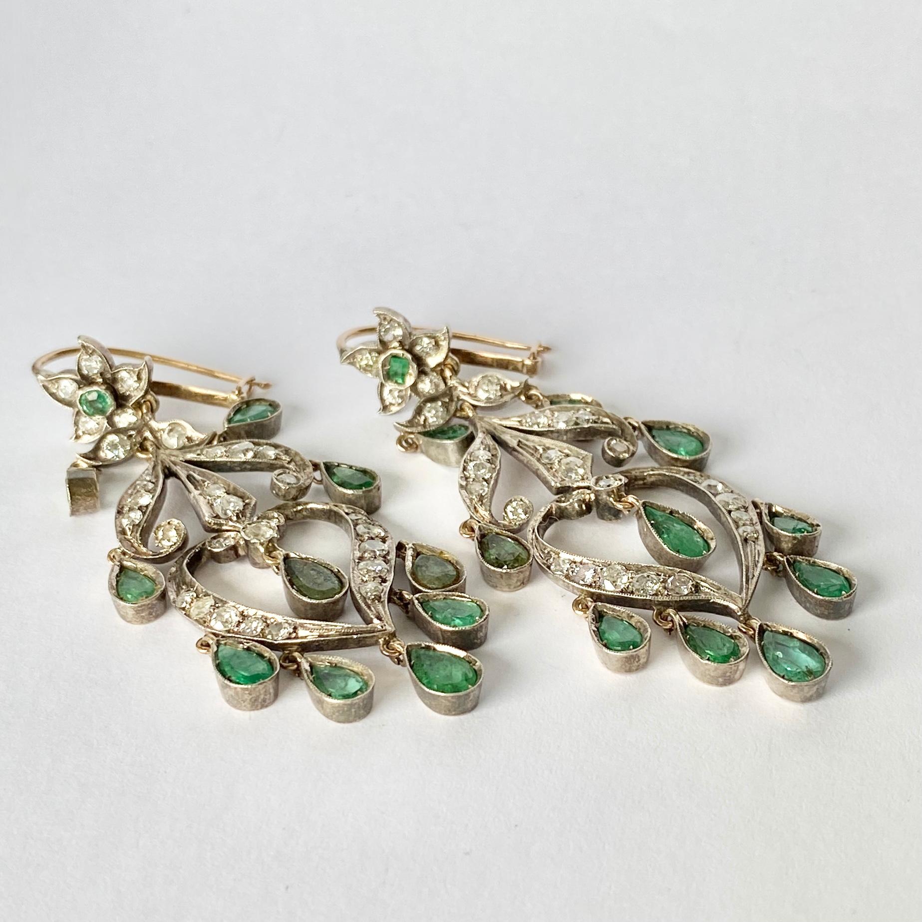 Georgianische antike Smaragd- und Diamant-Ohrringe aus Silber und Gold im Zustand „Gut“ in Chipping Campden, GB