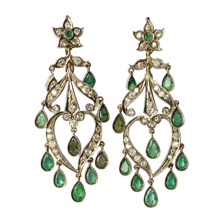 Georgianische antike Smaragd- und Diamant-Ohrringe aus Silber und Gold bei  1stDibs
