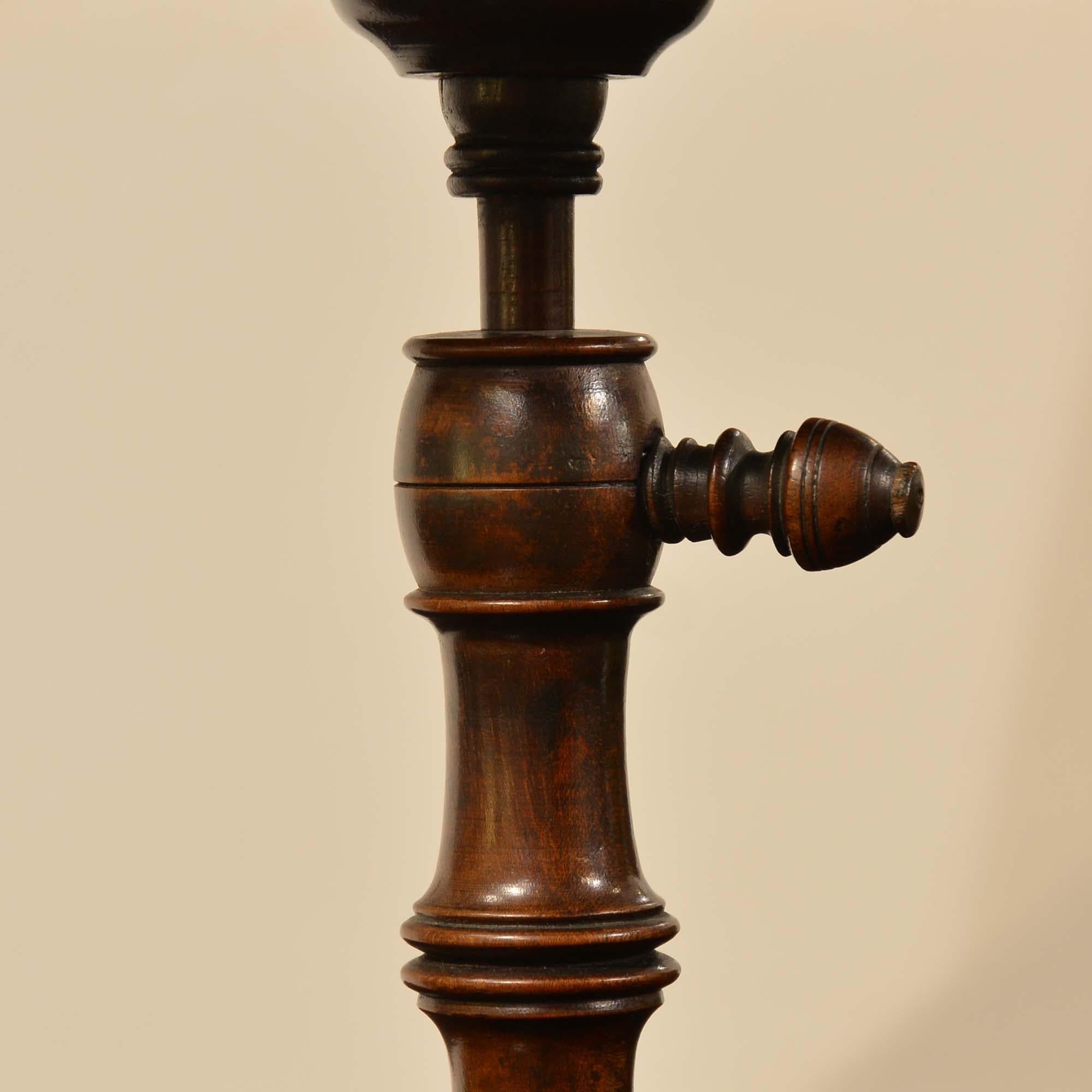 Portacandele georgiano in mogano antico in vendita 2