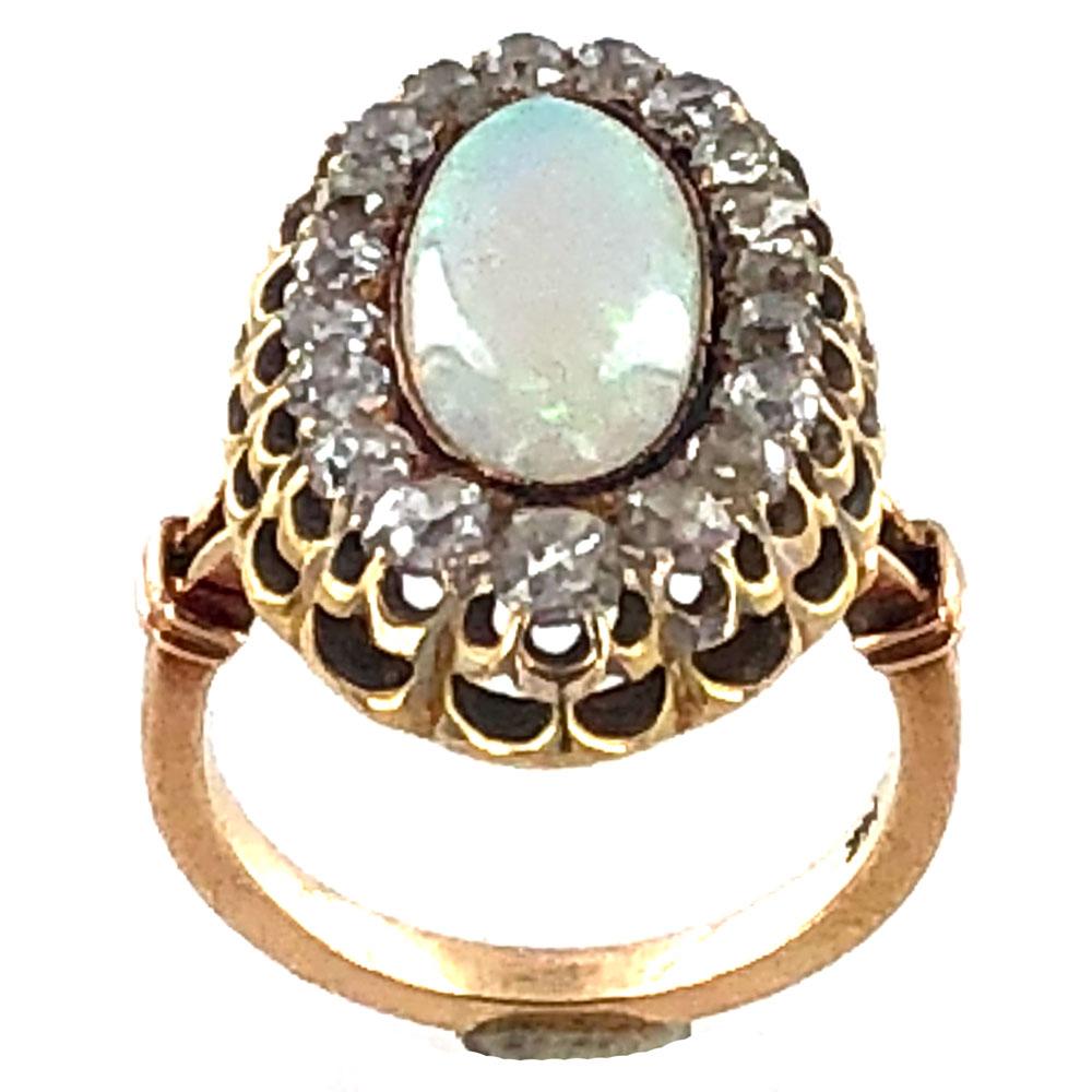 Georgian Antique Opal Diamond Yellow Gold Cocktail Ring In Good Condition In Boca Raton, FL