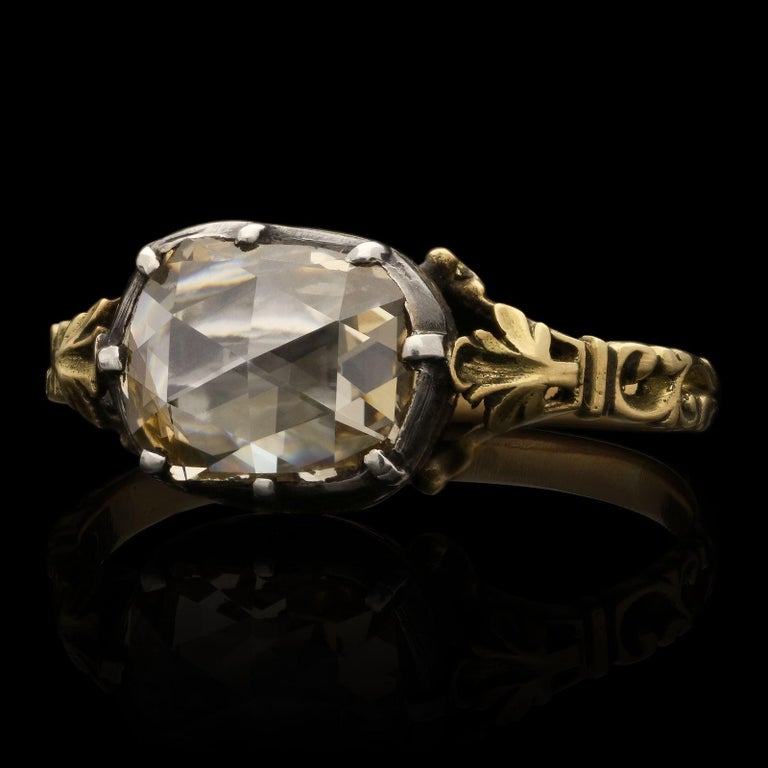 Georgian Antique Rose Cut Diamond Ring with Button Back, Circa 1820 In Good Condition For Sale In London, GB