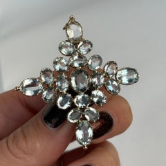 Georgian Aquamarine 15 Carat Gold Brooch or Pendant
