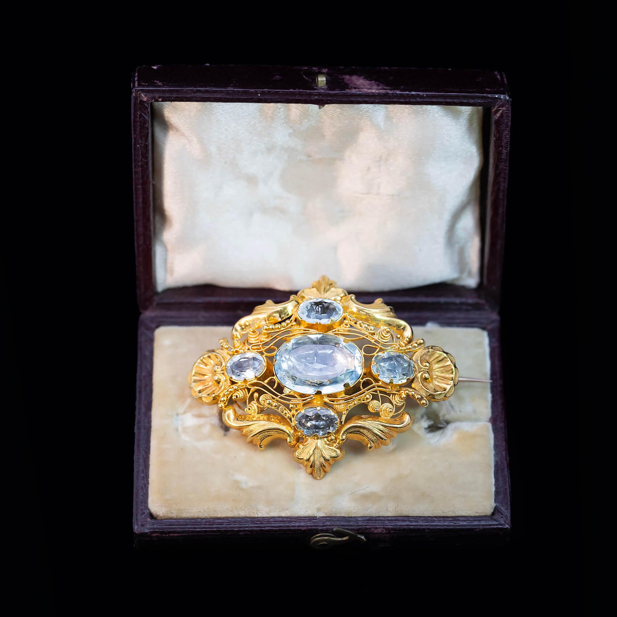 Oval Cut Georgian Aquamarine Set Brooch Circa 1830's For Sale