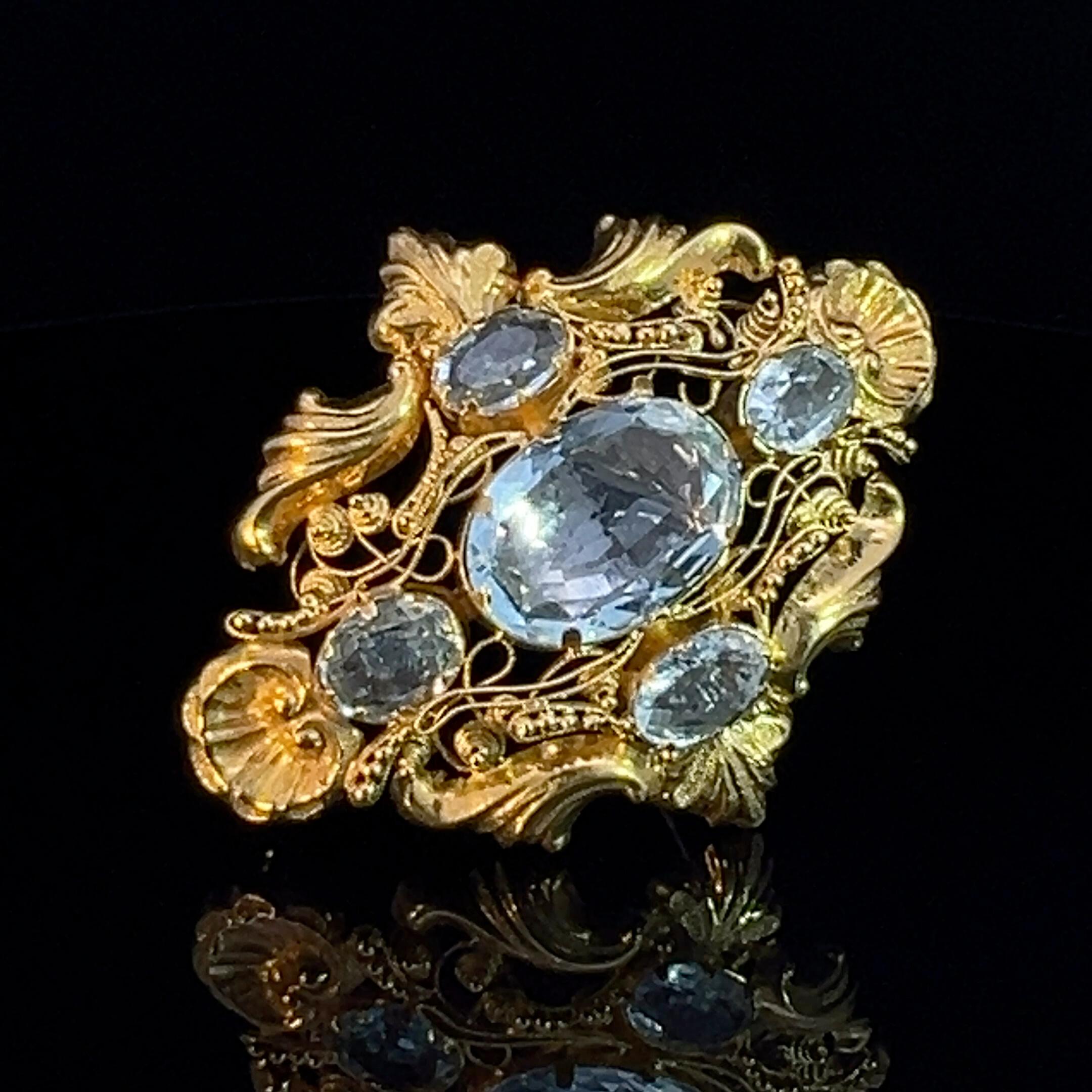Women's or Men's Georgian Aquamarine Set Brooch Circa 1830's For Sale
