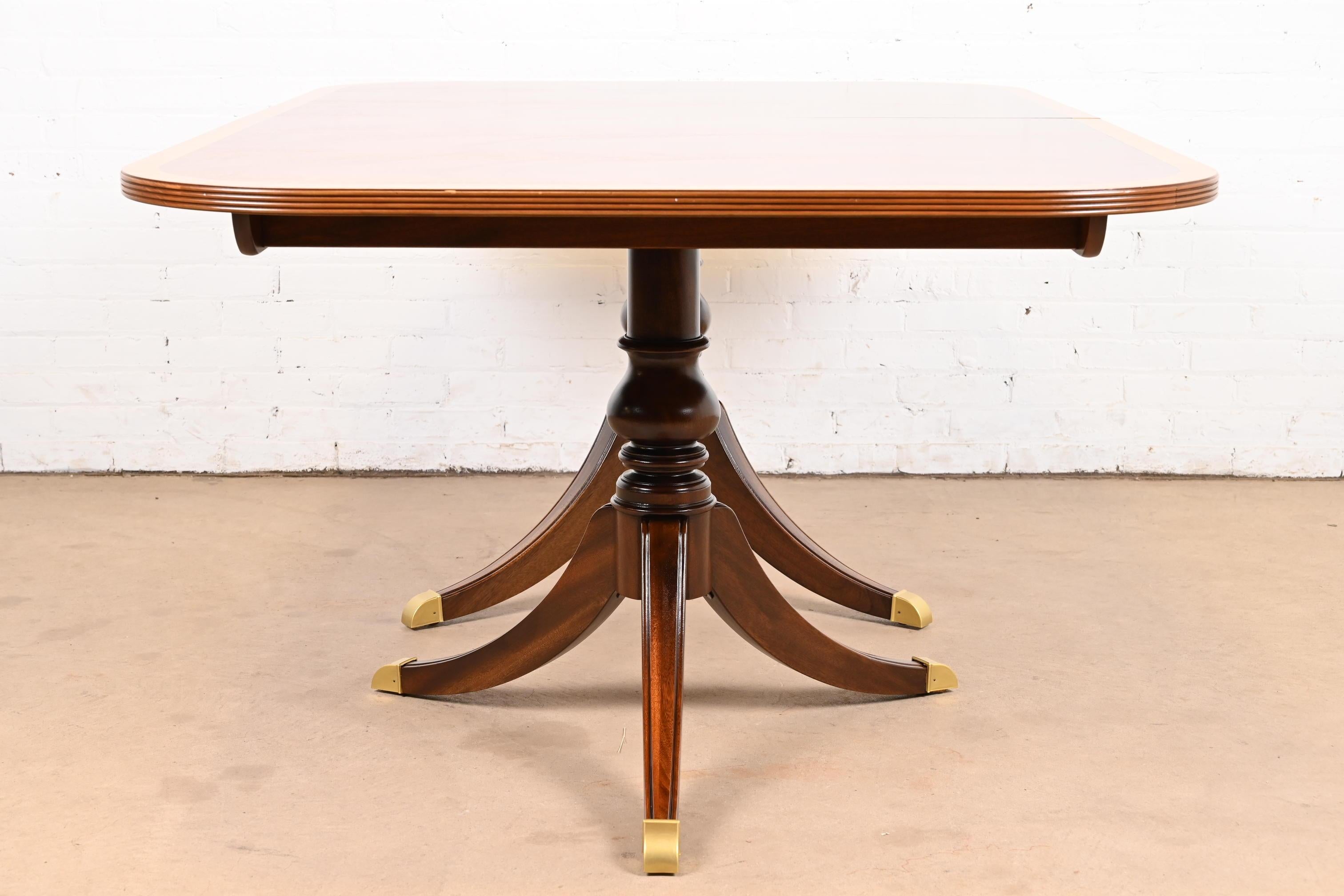 Georgian Banded Flame Mahogany Double Pedestal Dining Table, Newly Refinished 5