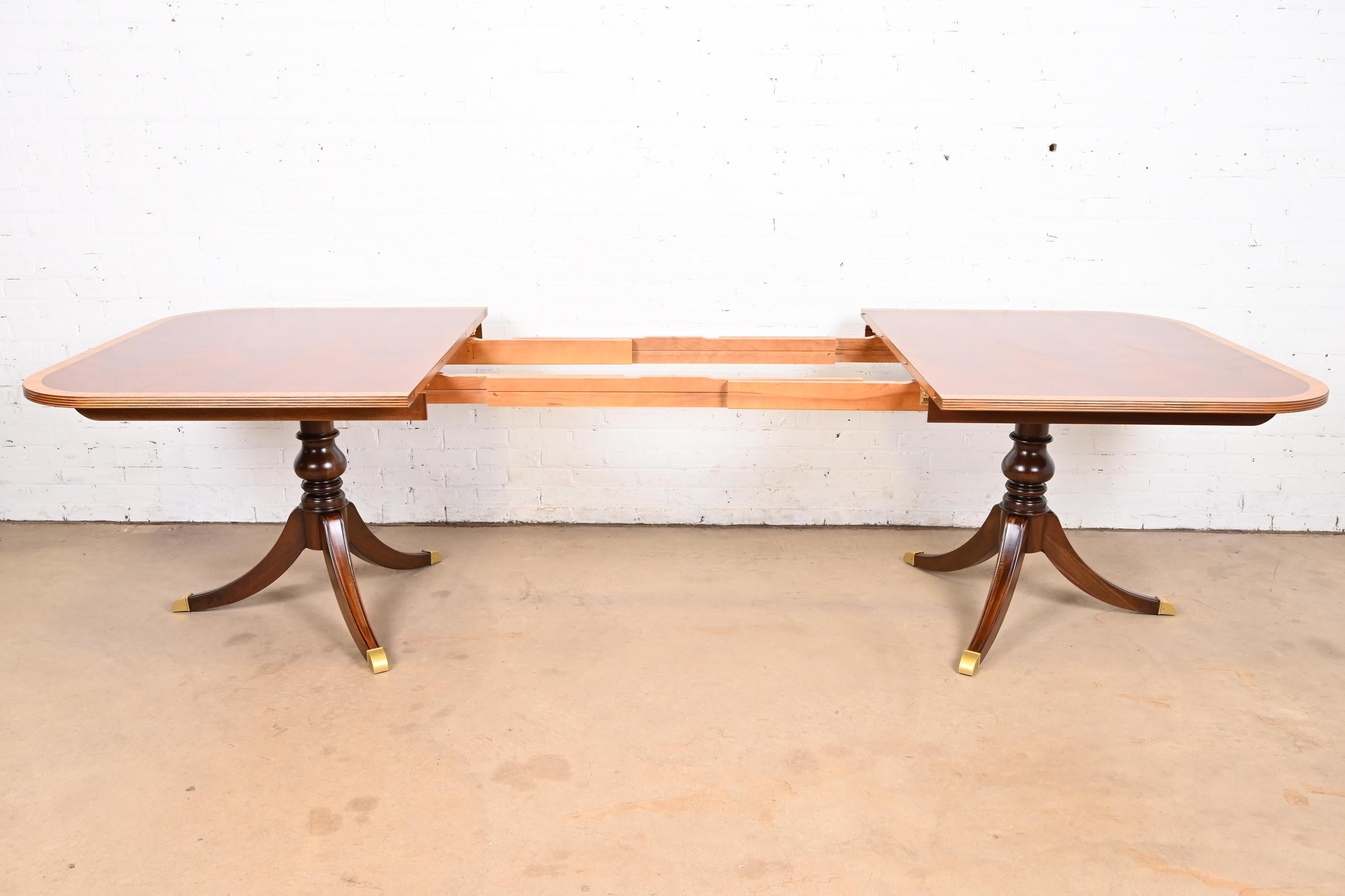 Georgian Banded Flame Mahogany Double Pedestal Dining Table, Newly Refinished 1
