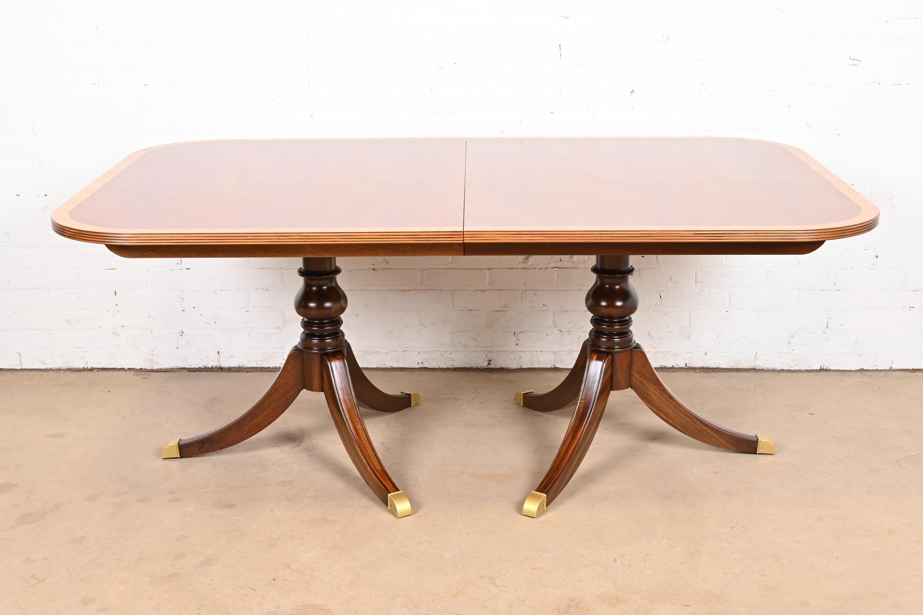 Georgian Banded Flame Mahogany Double Pedestal Dining Table, Newly Refinished 2