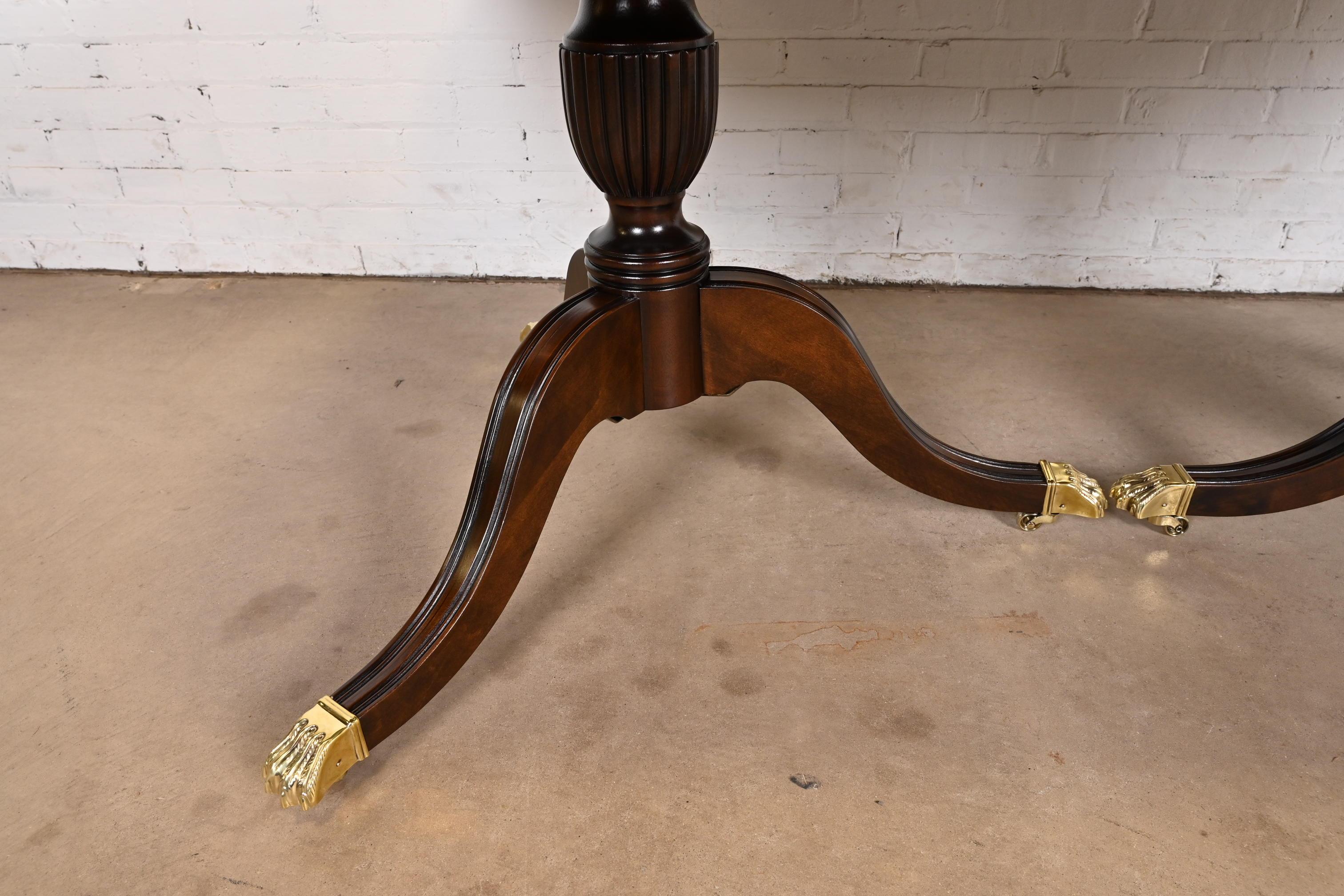 Georgian Banded Mahogany Double Pedestal Extension Dining Table, Refinished 5