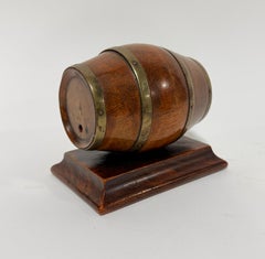 Portacorde georgiano a forma di barile in ottone legato al mogano C.C. 1830