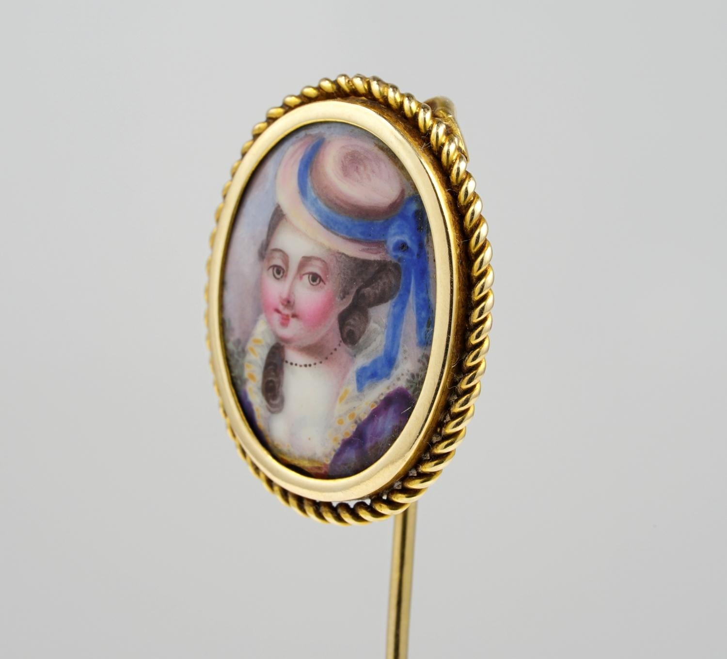 Women's or Men's Georgian Beautiful Lady Portrait Miniature 16 Karat Rare Stick Pin For Sale