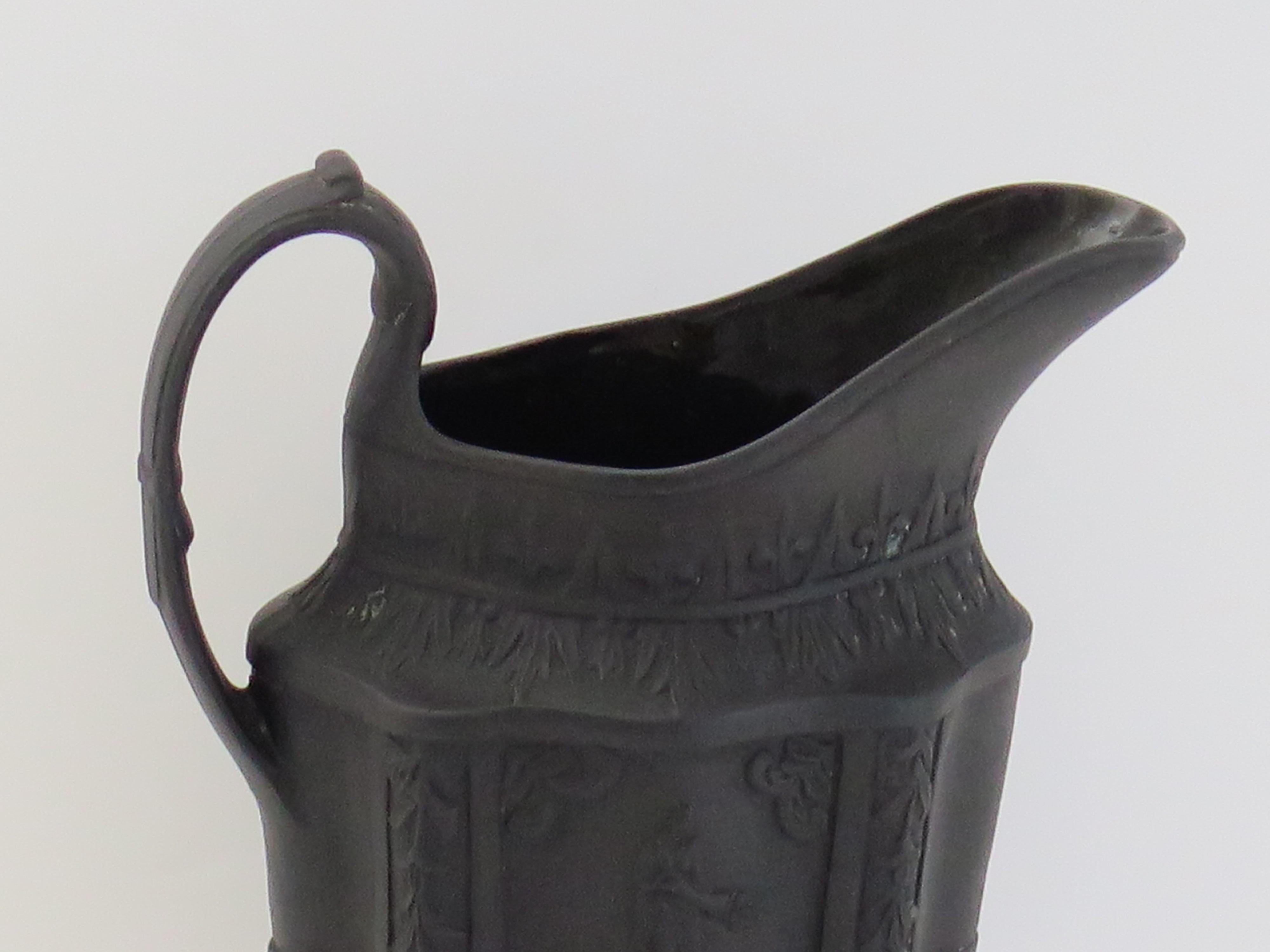 Georgianischer schwarzer Basaltkrug von Turner, Englisch um 1800 im Angebot 3