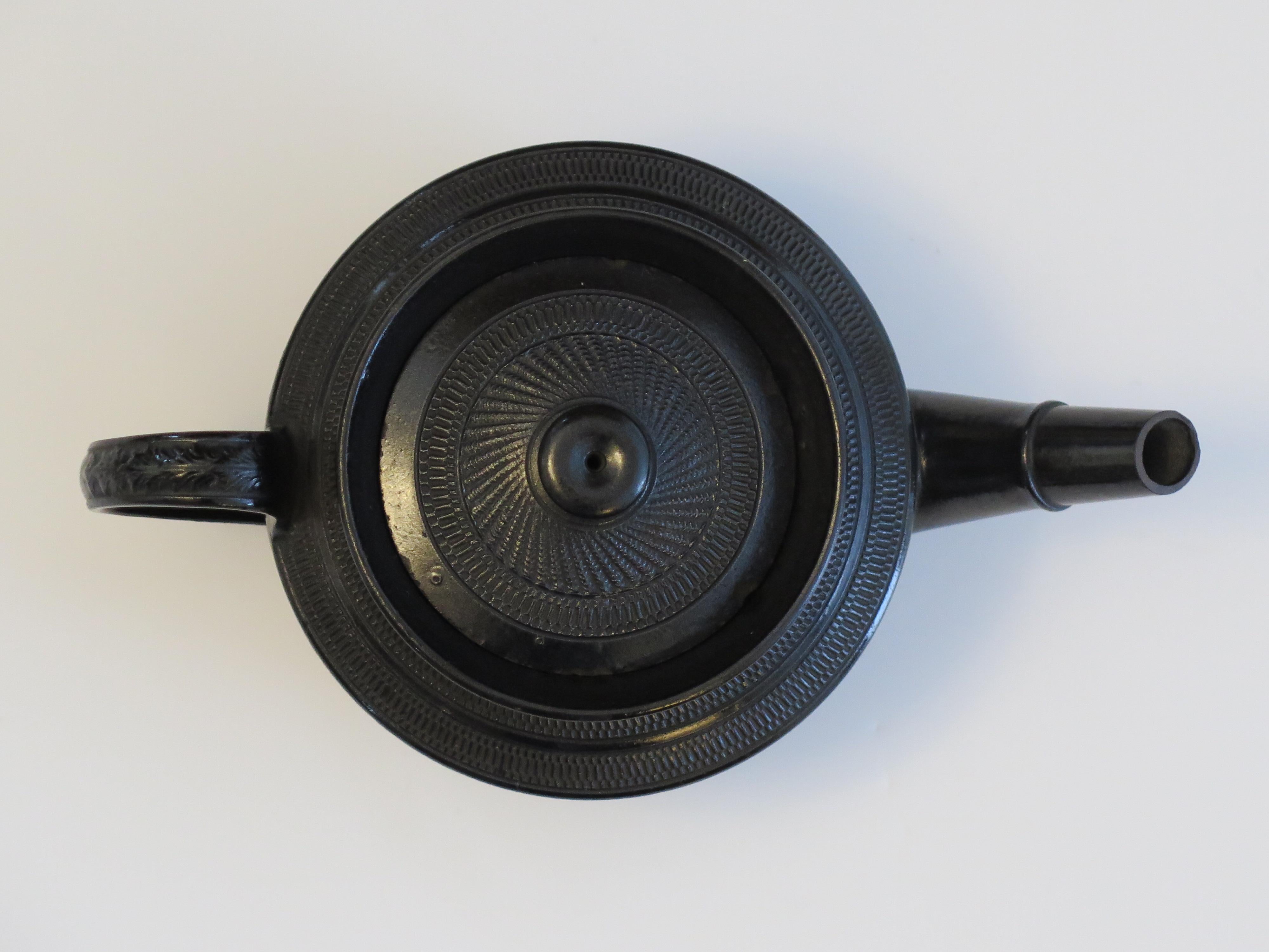 Georgian Black Basalt Teapot & Cover Engine Turned Decoration, English Ca 1825 For Sale 3