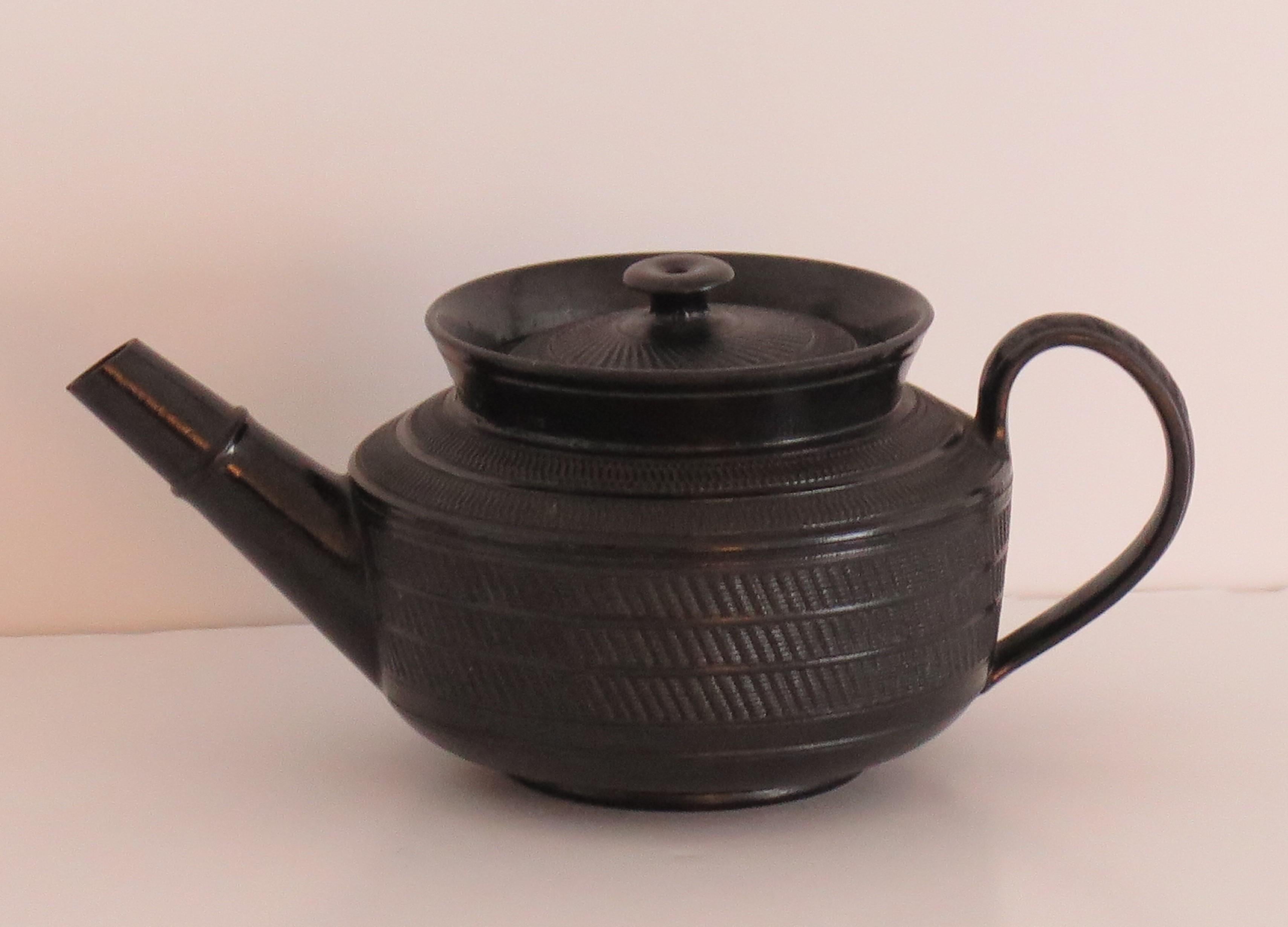 Hand-Crafted Georgian Black Basalt Teapot & Cover Engine Turned Decoration, English Ca 1825 For Sale