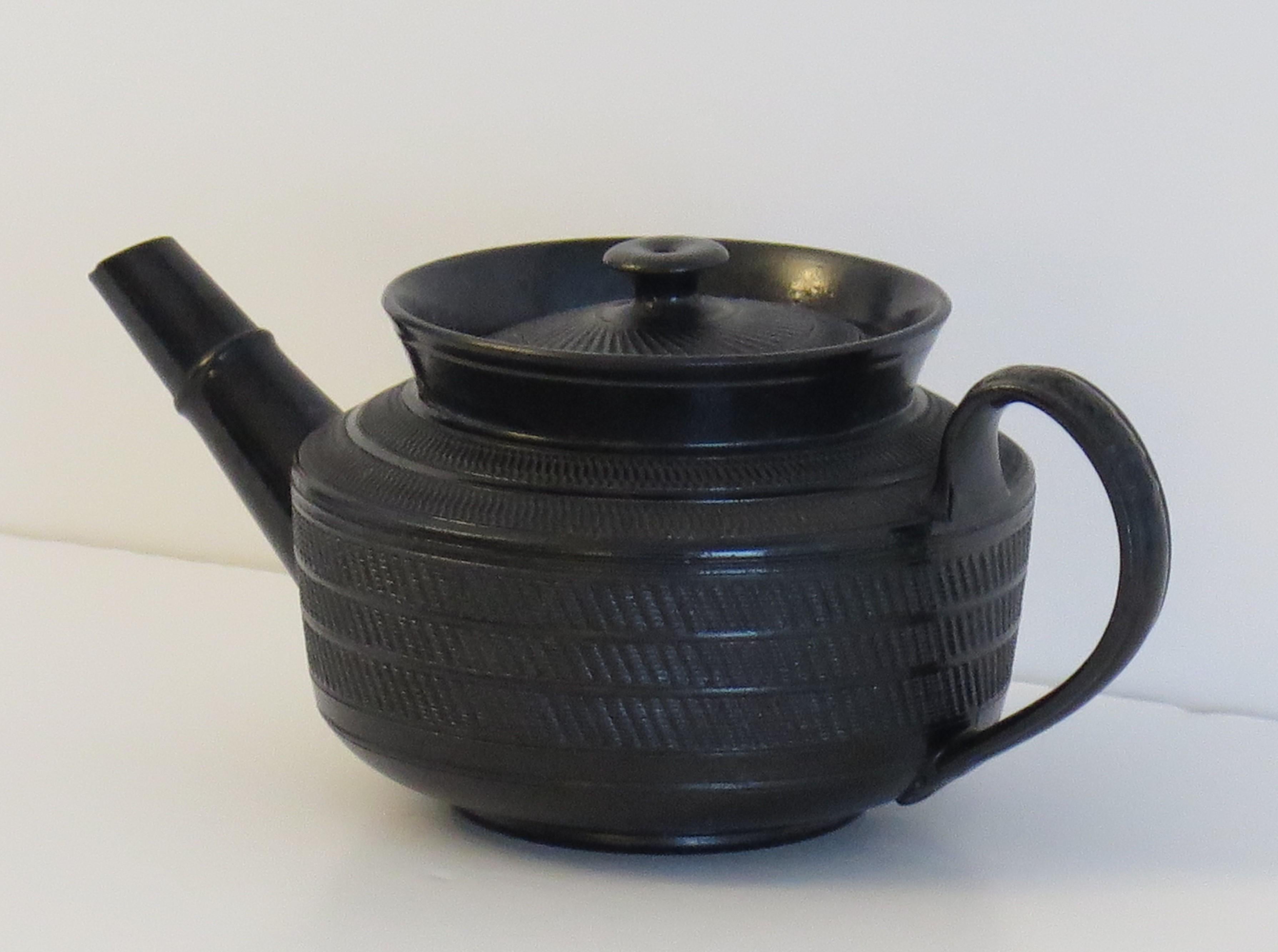19th Century Georgian Black Basalt Teapot & Cover Engine Turned Decoration, English Ca 1825 For Sale