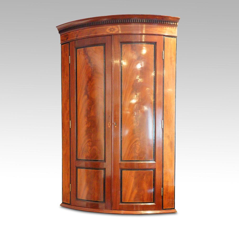 Georgian Bow Front Mahogany Hanging Corner Cabinet 2