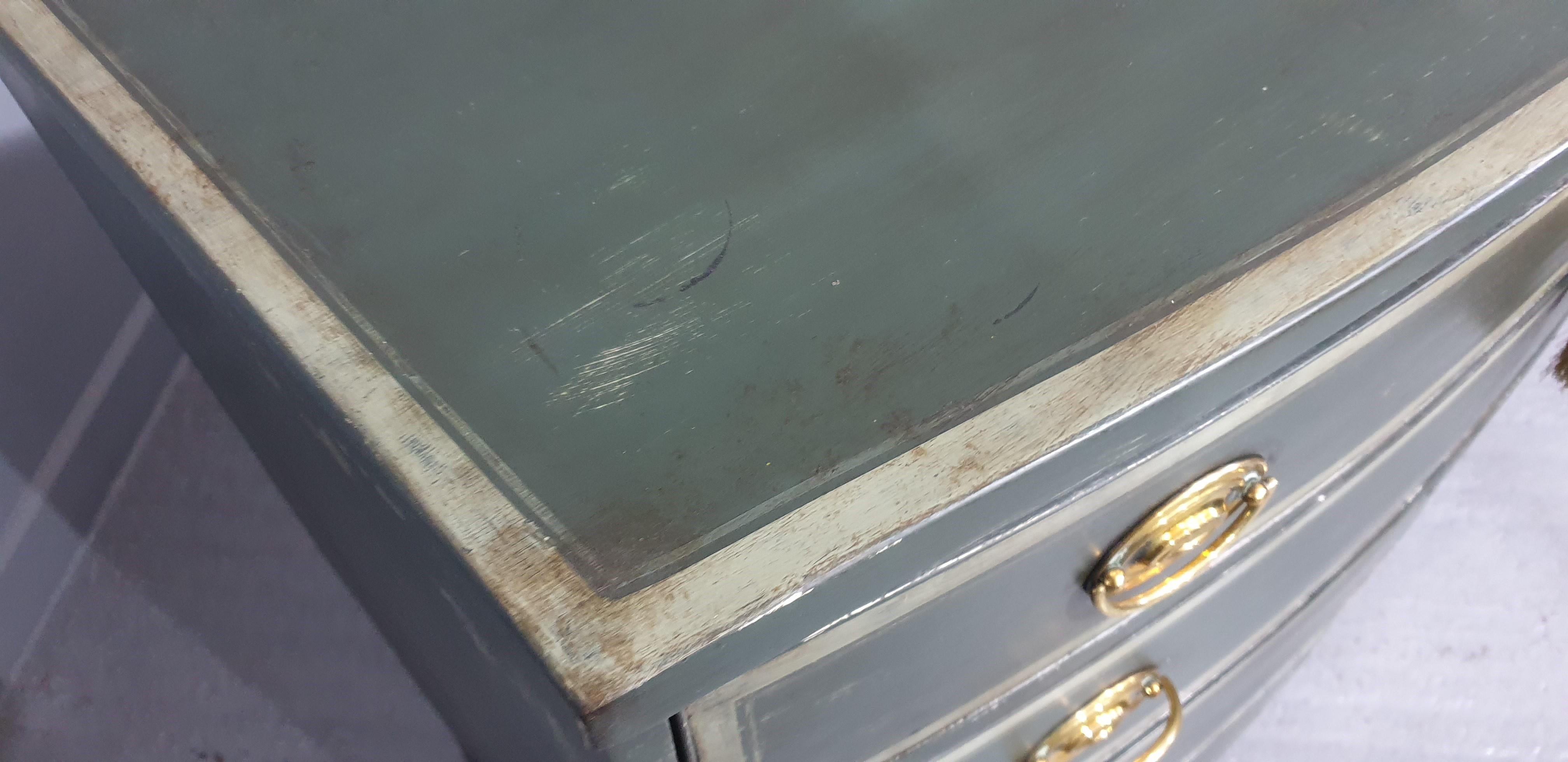 Georgian Bow Front Painted Chest of Drawers For Sale 1