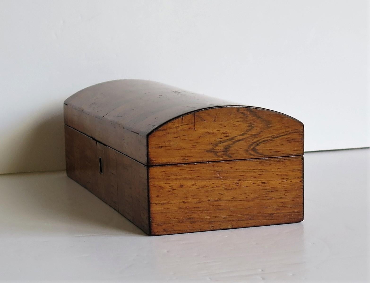 Georgian Box with Domed Lid Cross Banded hardwood, circa 1810 2