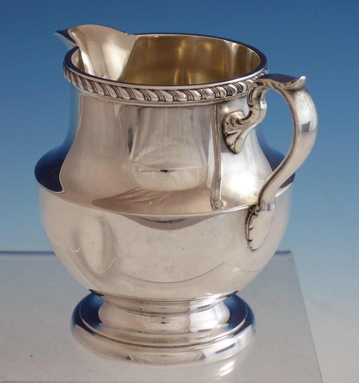 Georgian von Poole: Tee Set, 3-teilig, mit Gadroon-Rand, #1027, aus Sterlingsilber im Zustand „Hervorragend“ in Big Bend, WI
