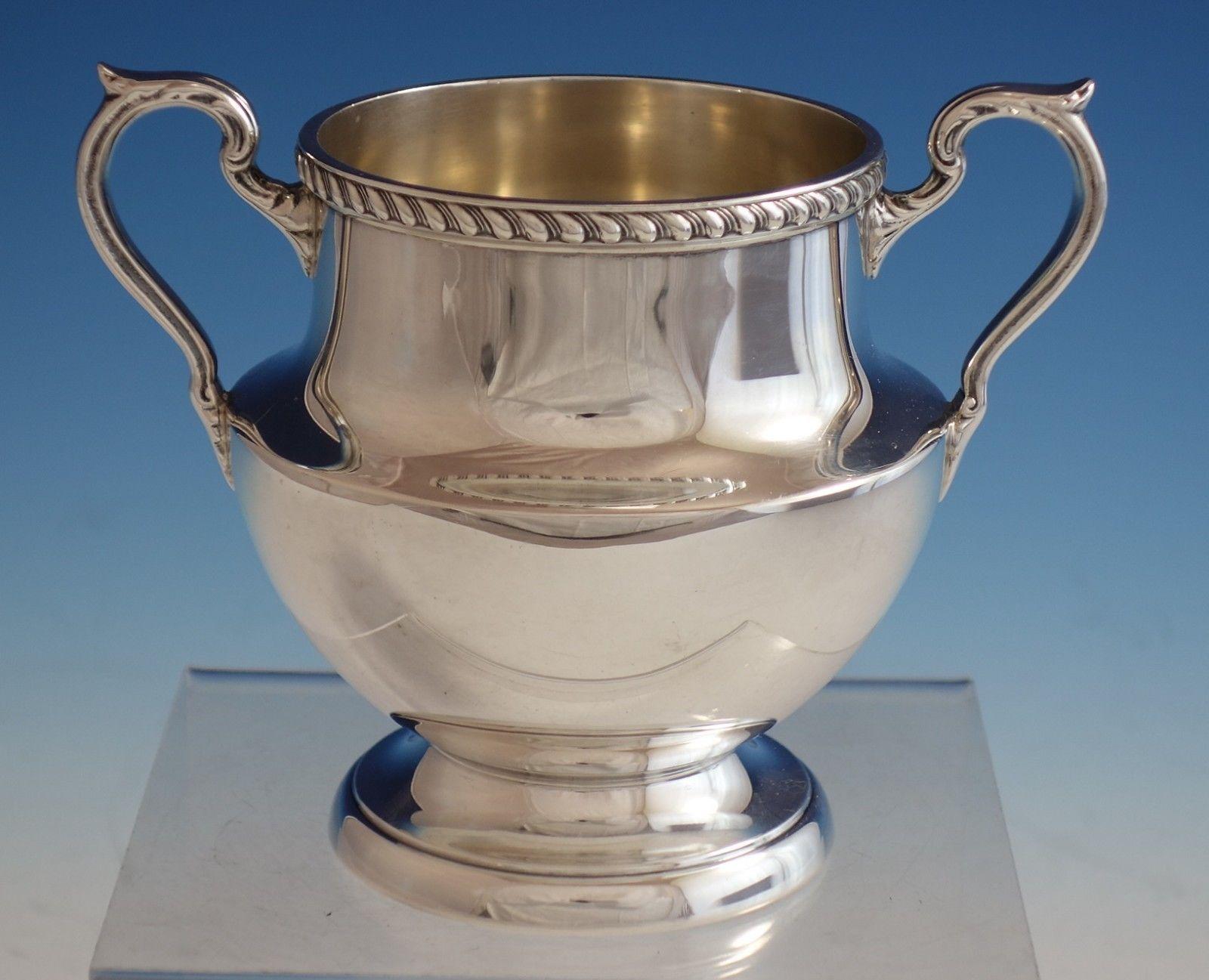 Georgian von Poole: Tee Set, 3-teilig, mit Gadroon-Rand, #1027, aus Sterlingsilber (20. Jahrhundert)