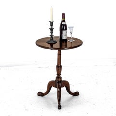 Georgian C.18th Mahogany Tripod Wine Table (George III Flip Top Side Occasional)
