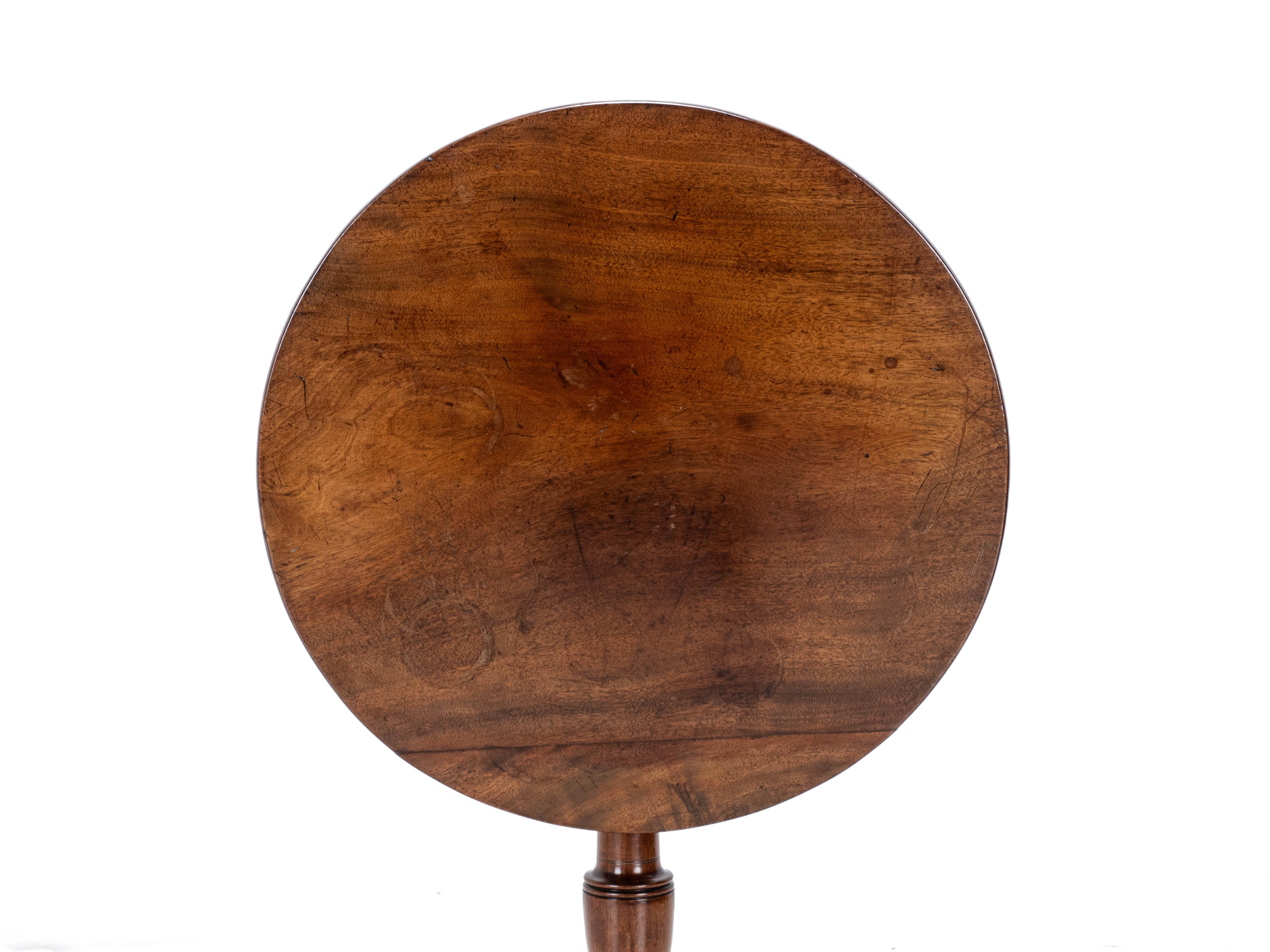 Mesa de Vino Trípode Georgiana de Caoba del S.XVIII (George III Flip Top Side Occasional) siglo XVIII
