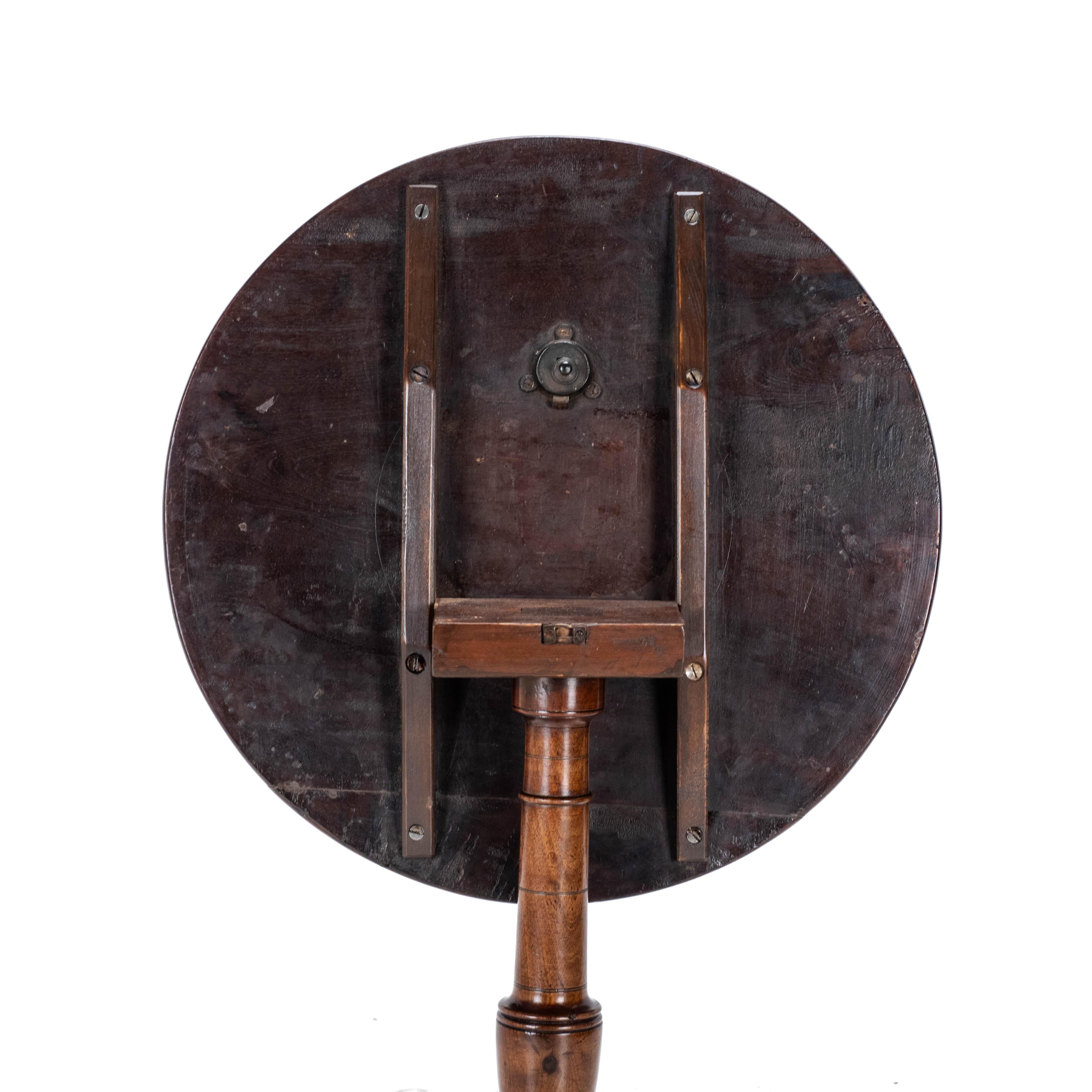 Mesa de Vino Trípode Georgiana de Caoba del S.XVIII (George III Flip Top Side Occasional) 1