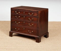 Georgian Caddy Top Bachelor's Chest
