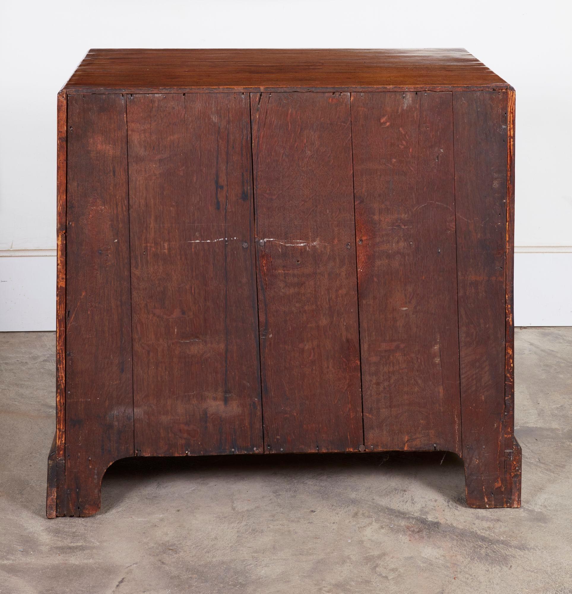 Mid-18th Century Georgian Caddy Top Bachelor's Chest For Sale