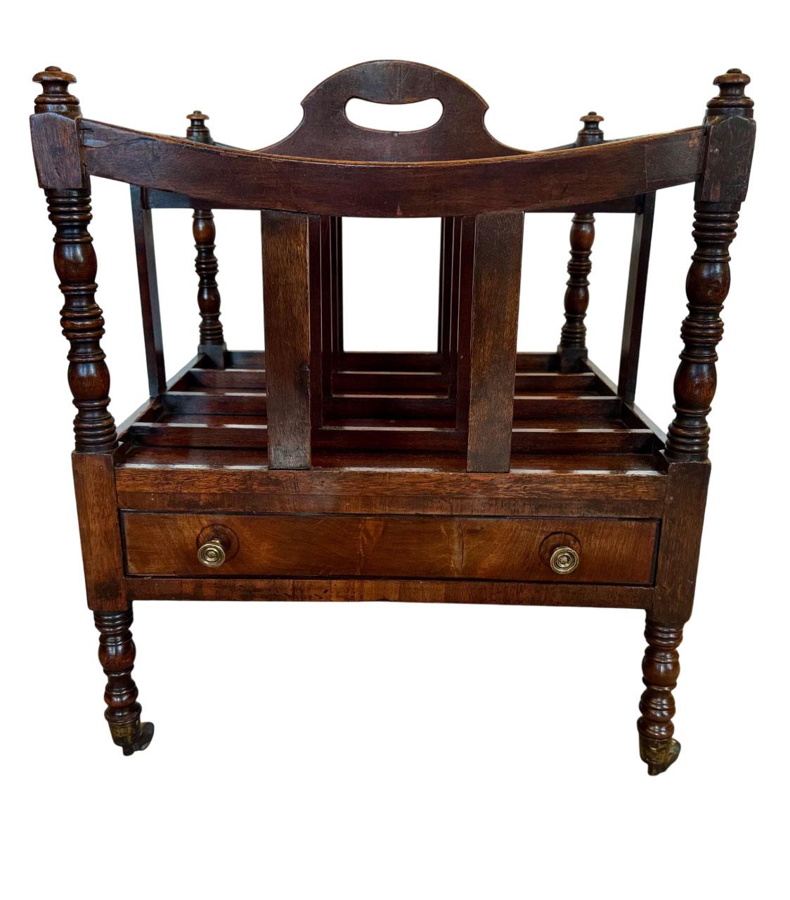 Regency Canterbury georgiano in vendita