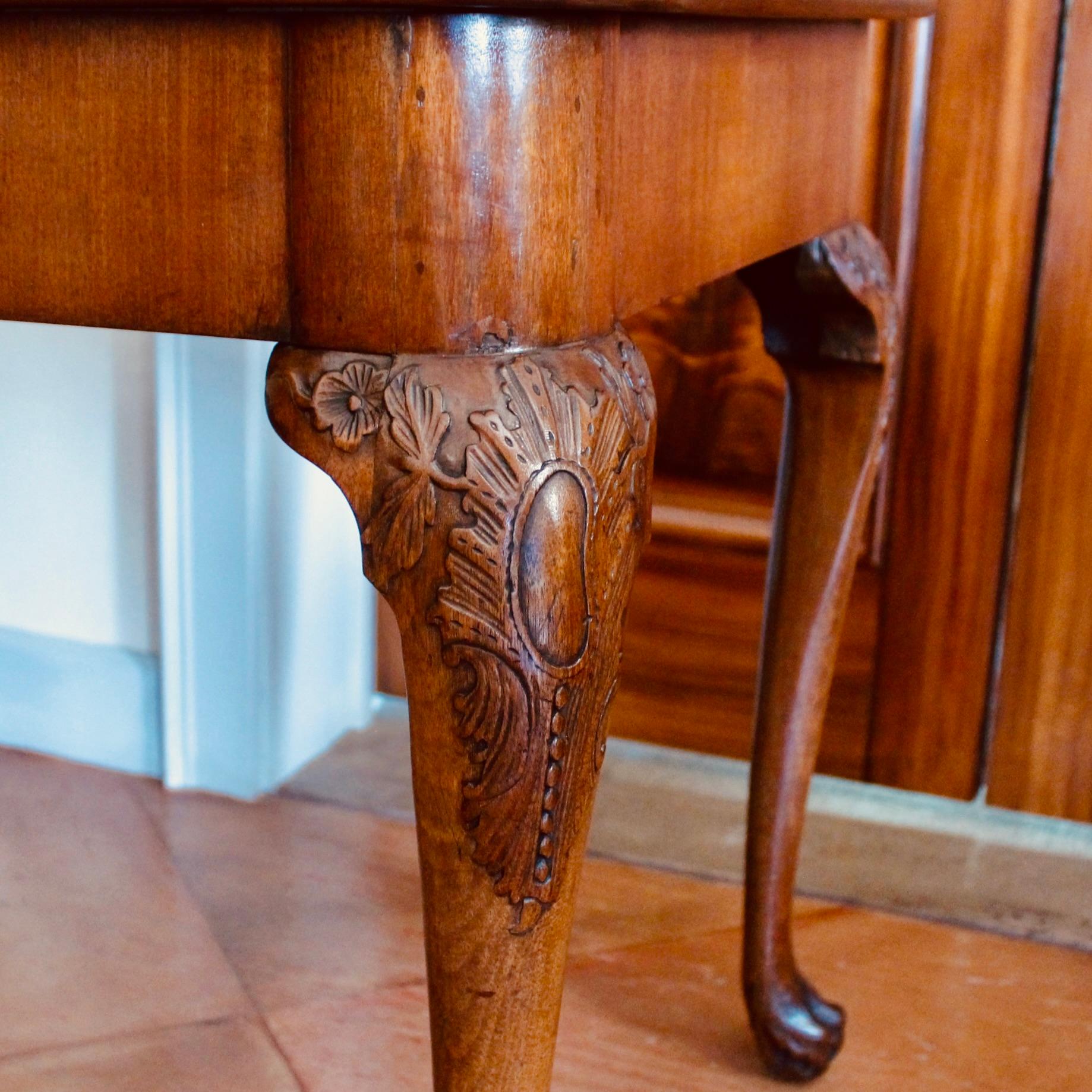 Georgian Carved Center Table Or Console Table, With Hairy Paw Feet For Sale 3