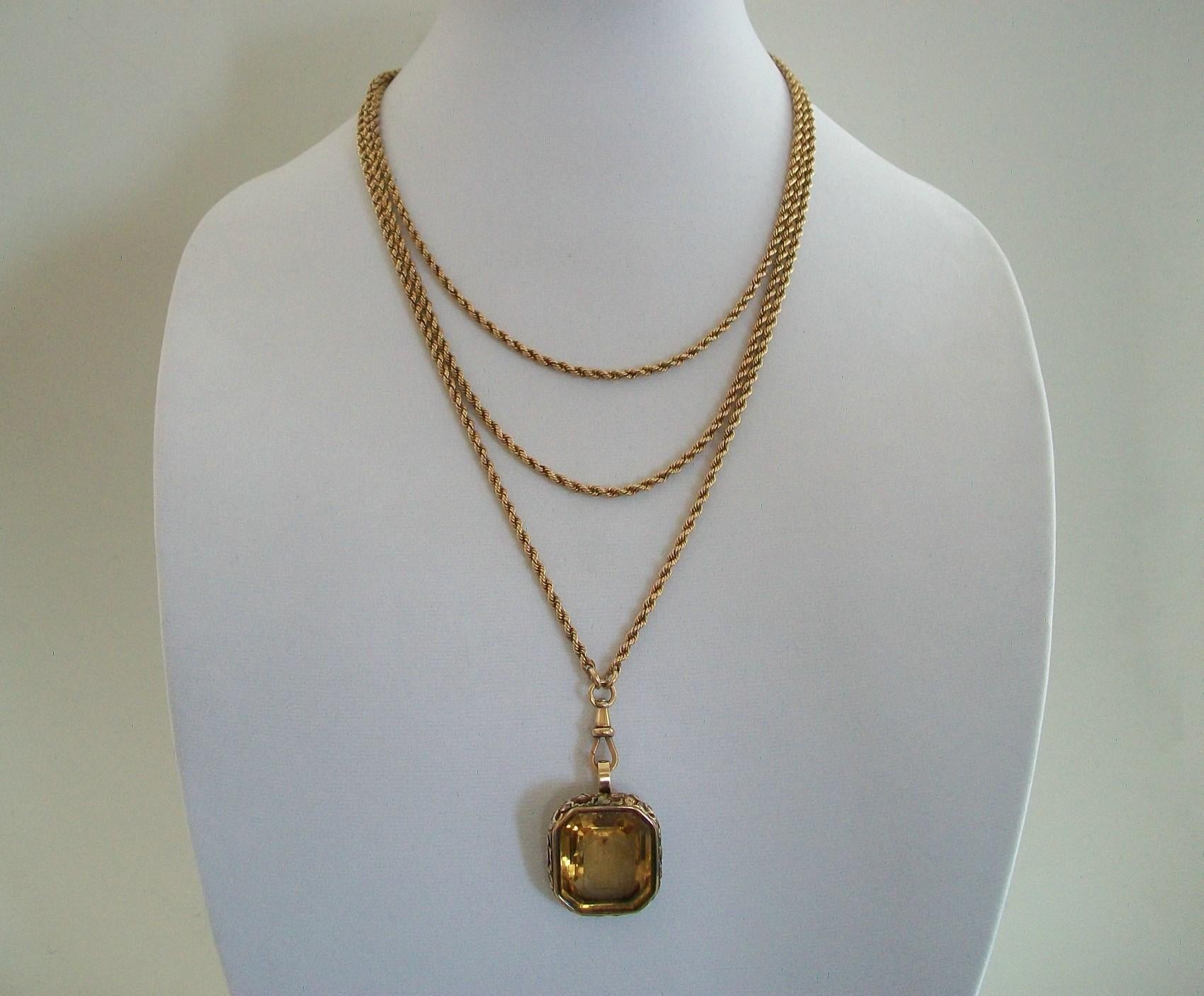 Georgian Carved Citrine Fob & Rope Twist Watch Chain/Necklace - 19th Century In Good Condition For Sale In Chatham, CA