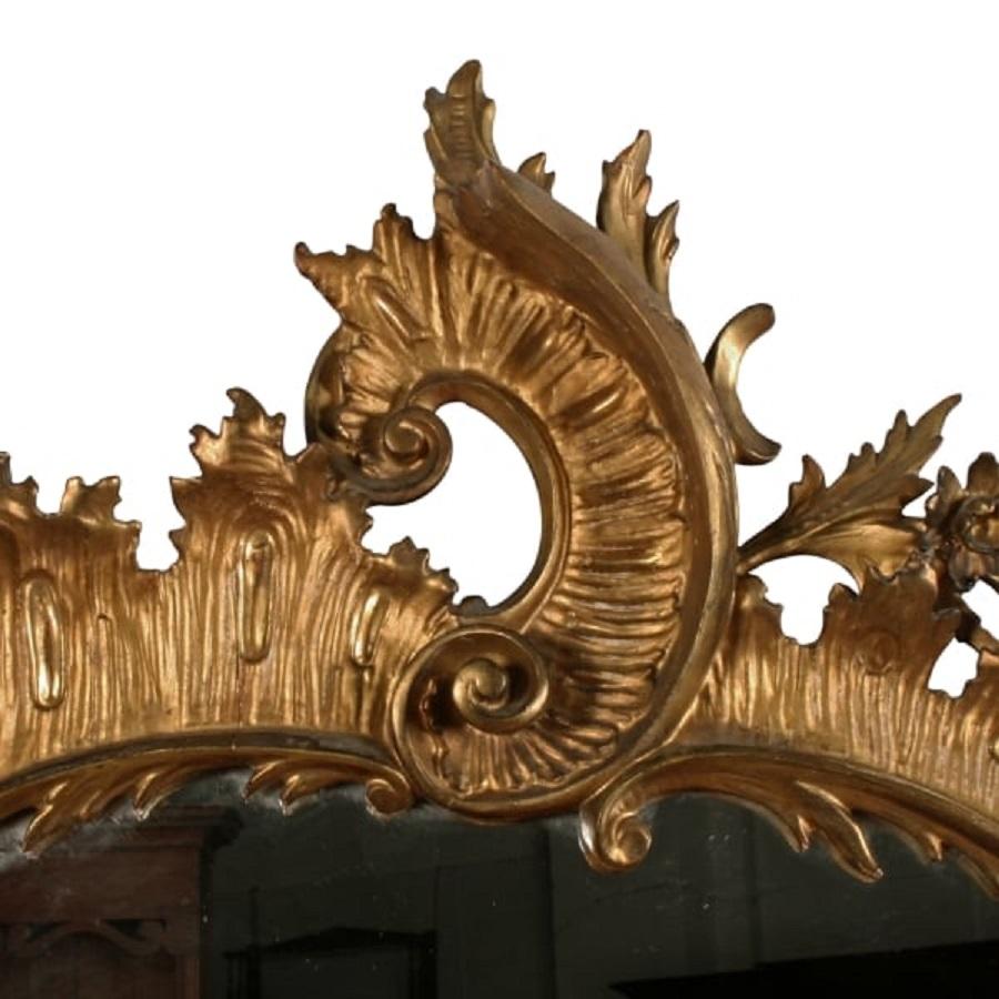 European Georgian Carved Gilt Wood Mirror, 19th Century For Sale