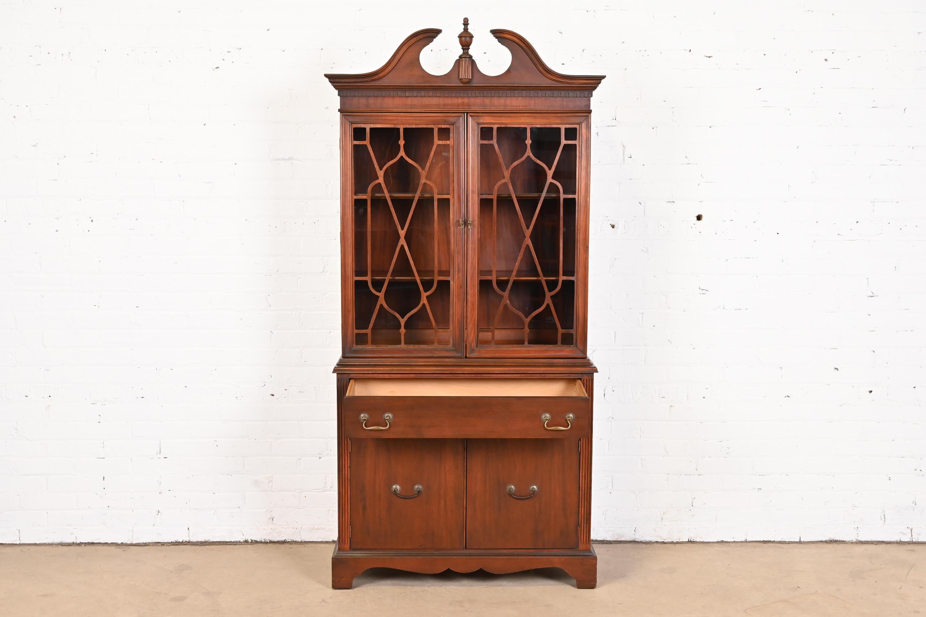 Georgian Carved Mahogany Breakfront Bookcase Cabinet 1