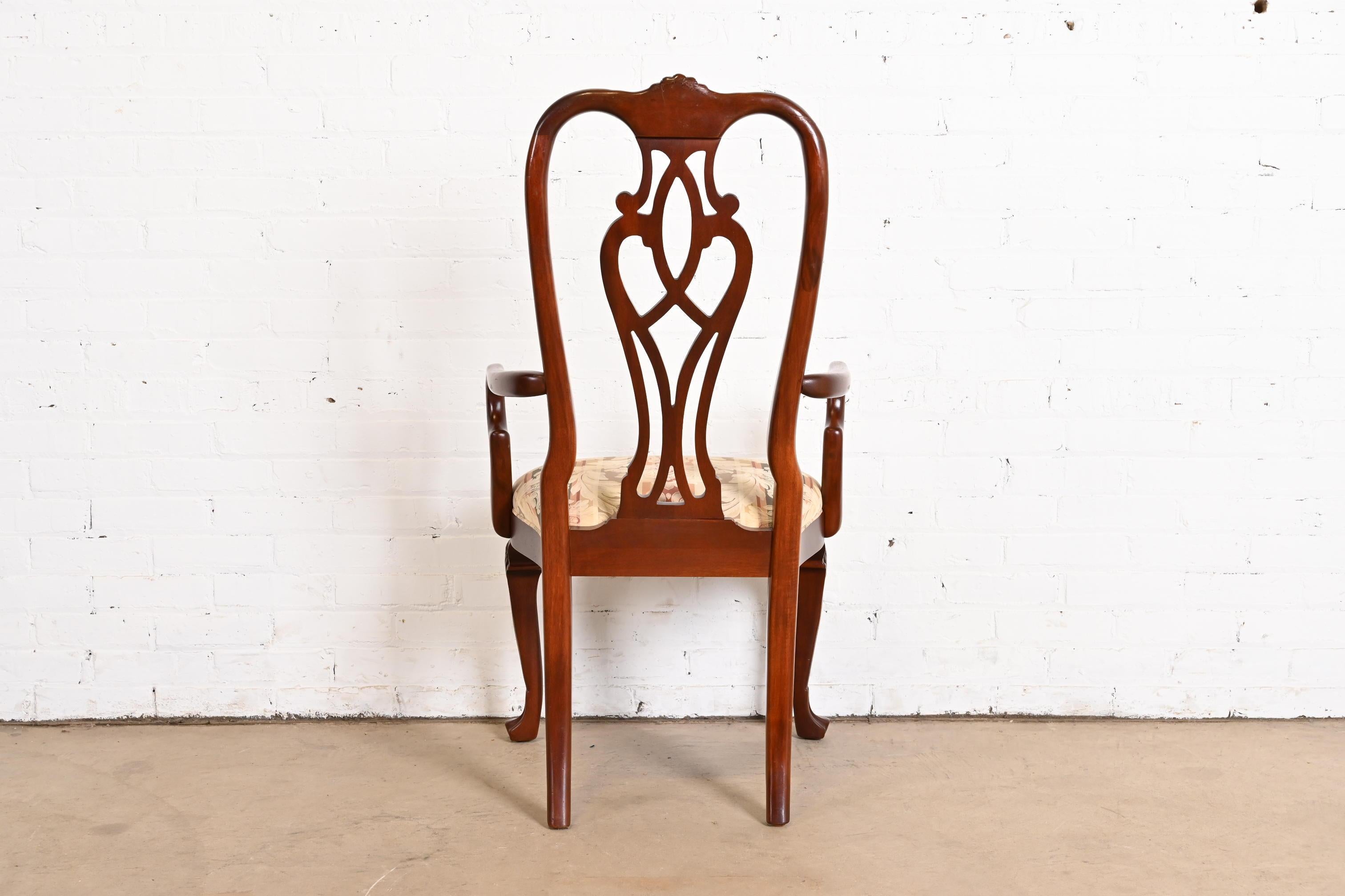 Georgian Carved Mahogany Dining Chairs, Set of Eight For Sale 8