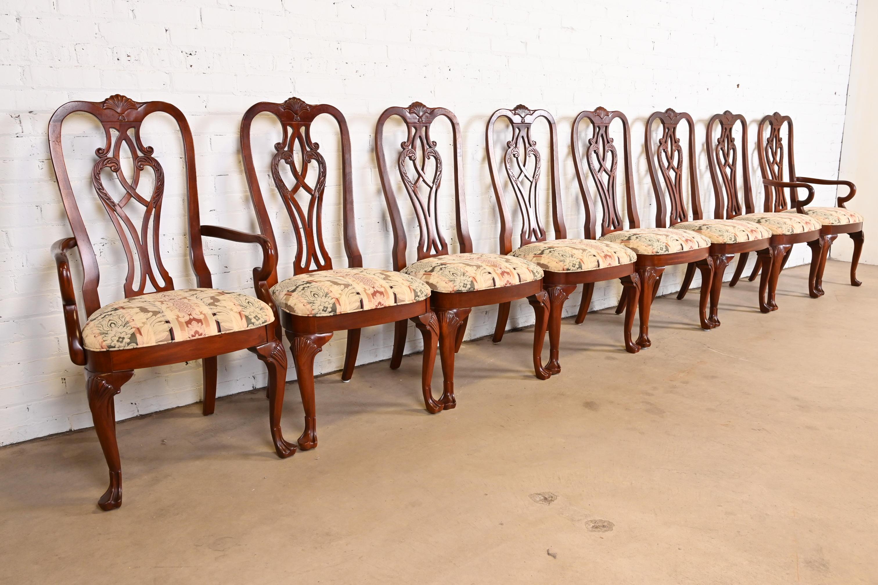 Late 20th Century Georgian Carved Mahogany Dining Chairs, Set of Eight For Sale