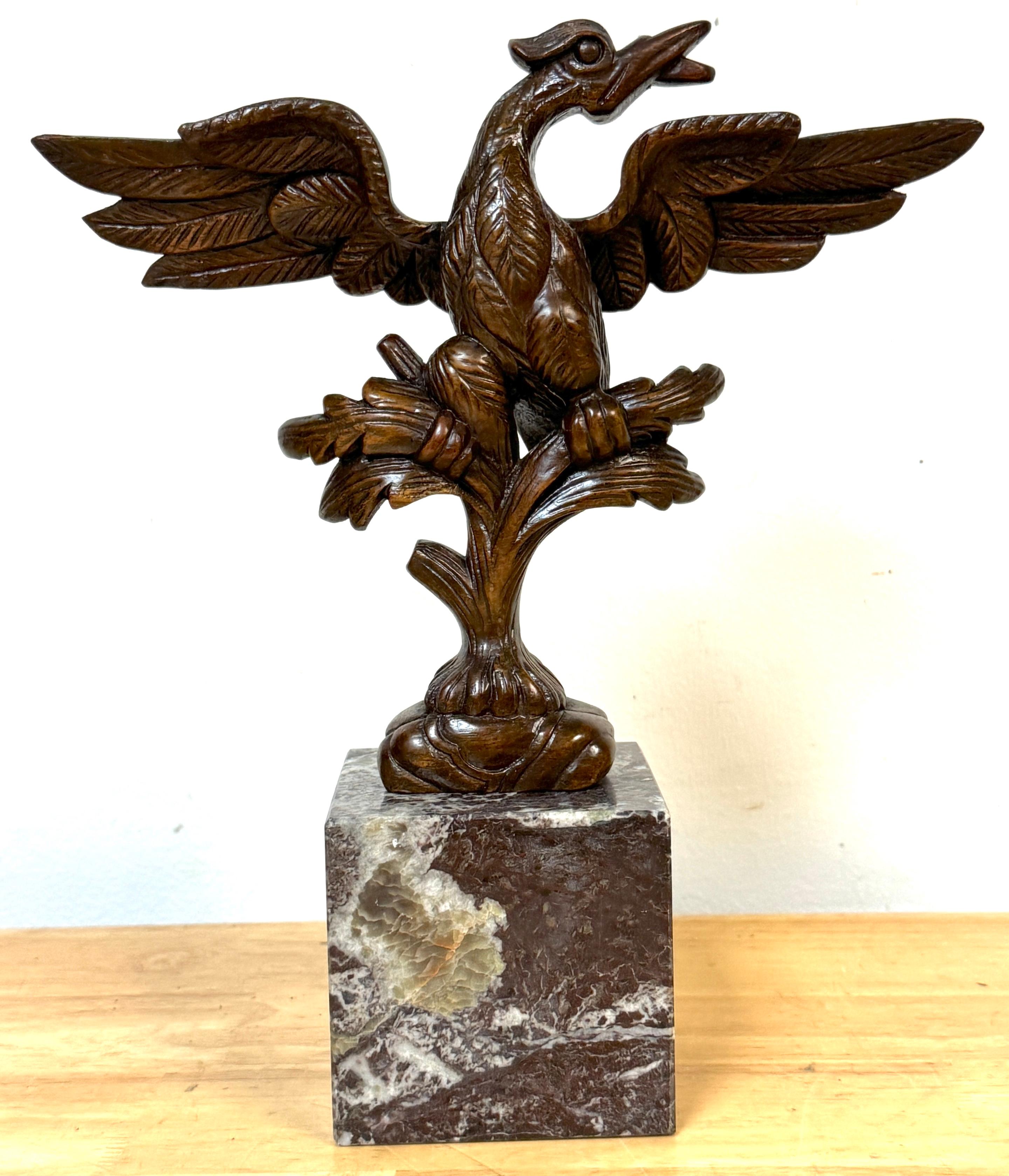 English Georgian Carved Mahogany Eagle Ornament, in the Manner of Thomas Chippendale For Sale