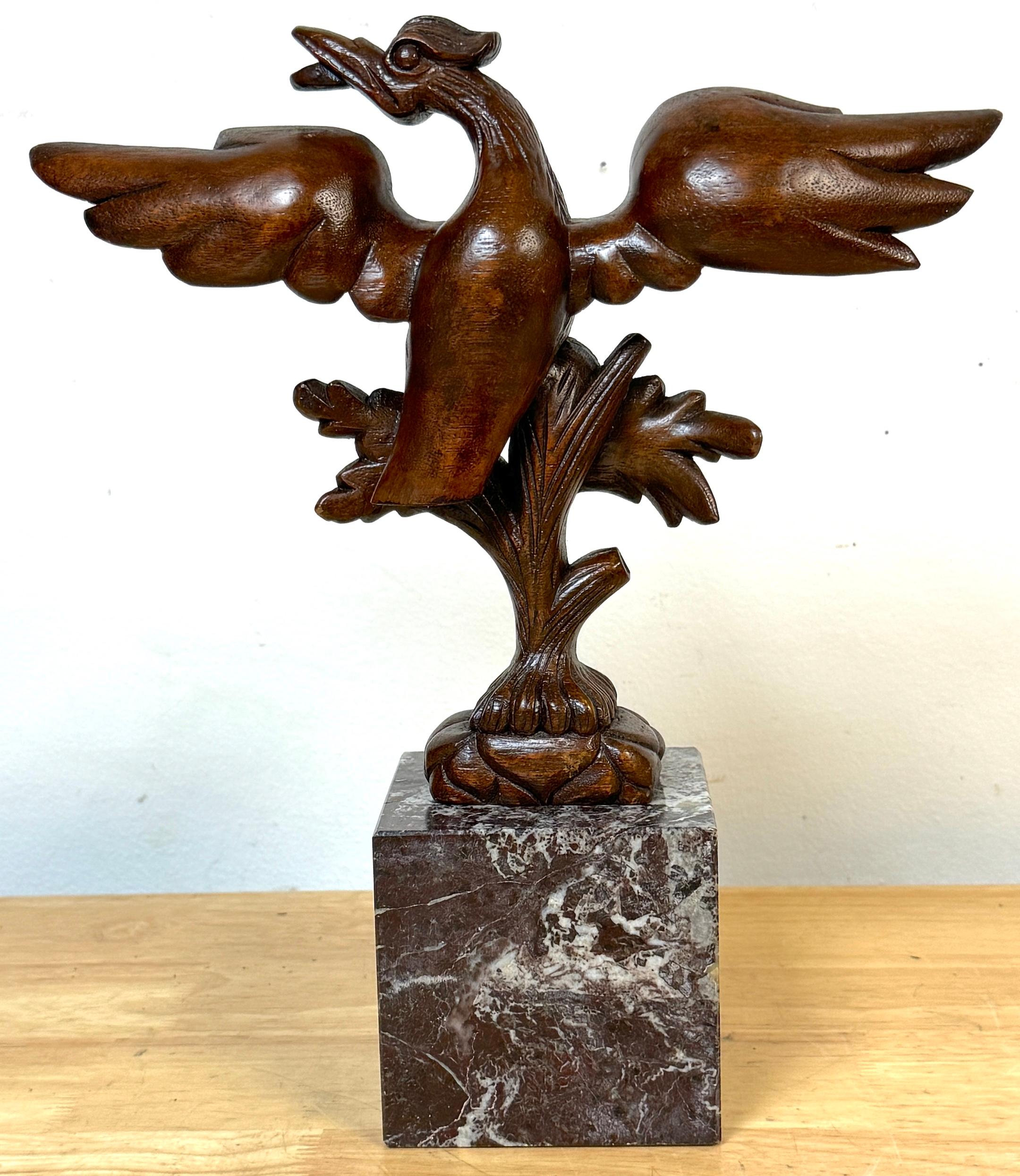 Georgian Carved Mahogany Eagle Ornament, in the Manner of Thomas Chippendale For Sale 1