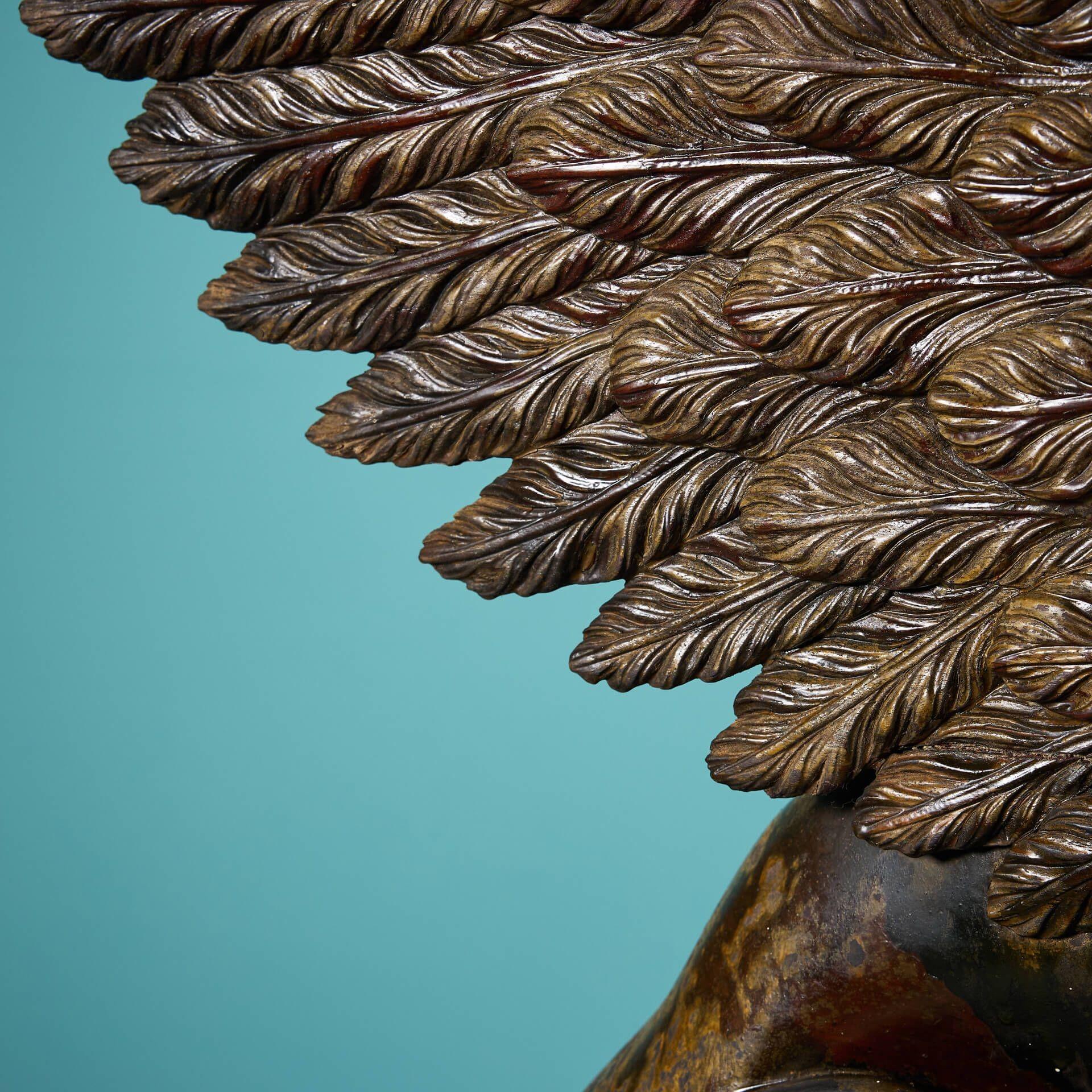 Georgianische geschnitzte Mahagoni Greifen Skulptur (19. Jahrhundert) im Angebot