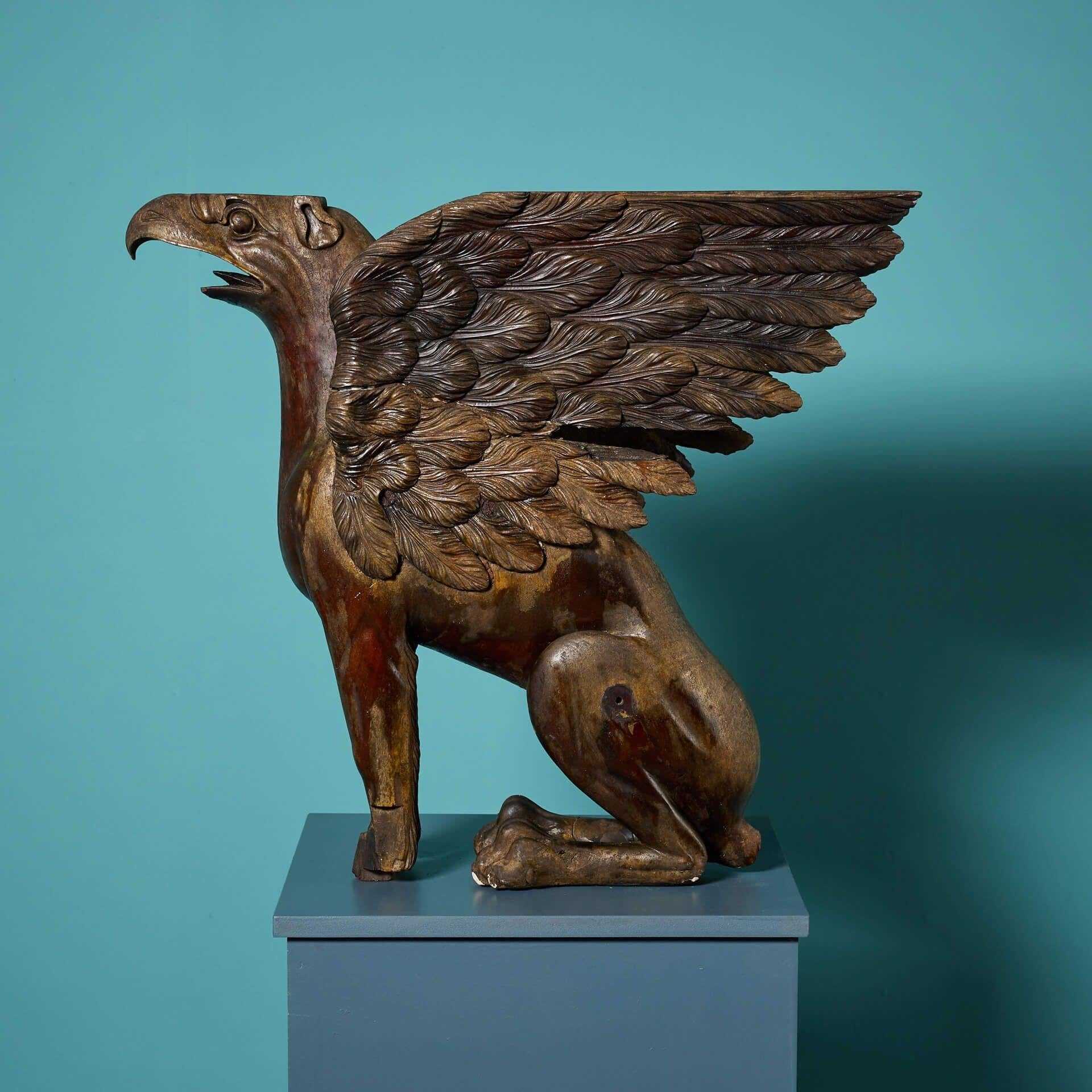 Georgianische geschnitzte Mahagoni Greifen Skulptur im Angebot 1