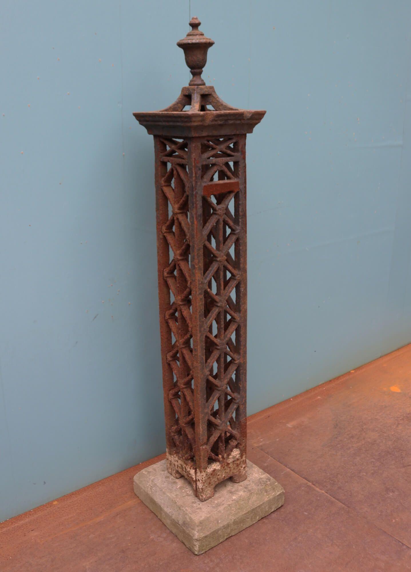 English Georgian Cast Iron Garden Obelisk For Sale