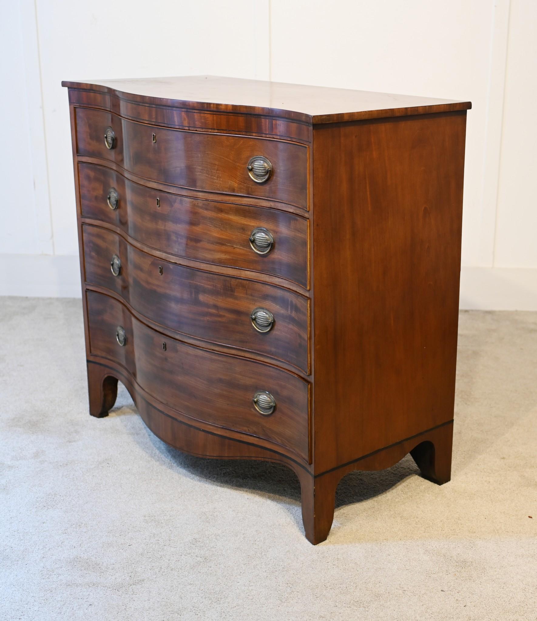 Georgian Chest of Drawers Bow Front Mahogany Commode 3