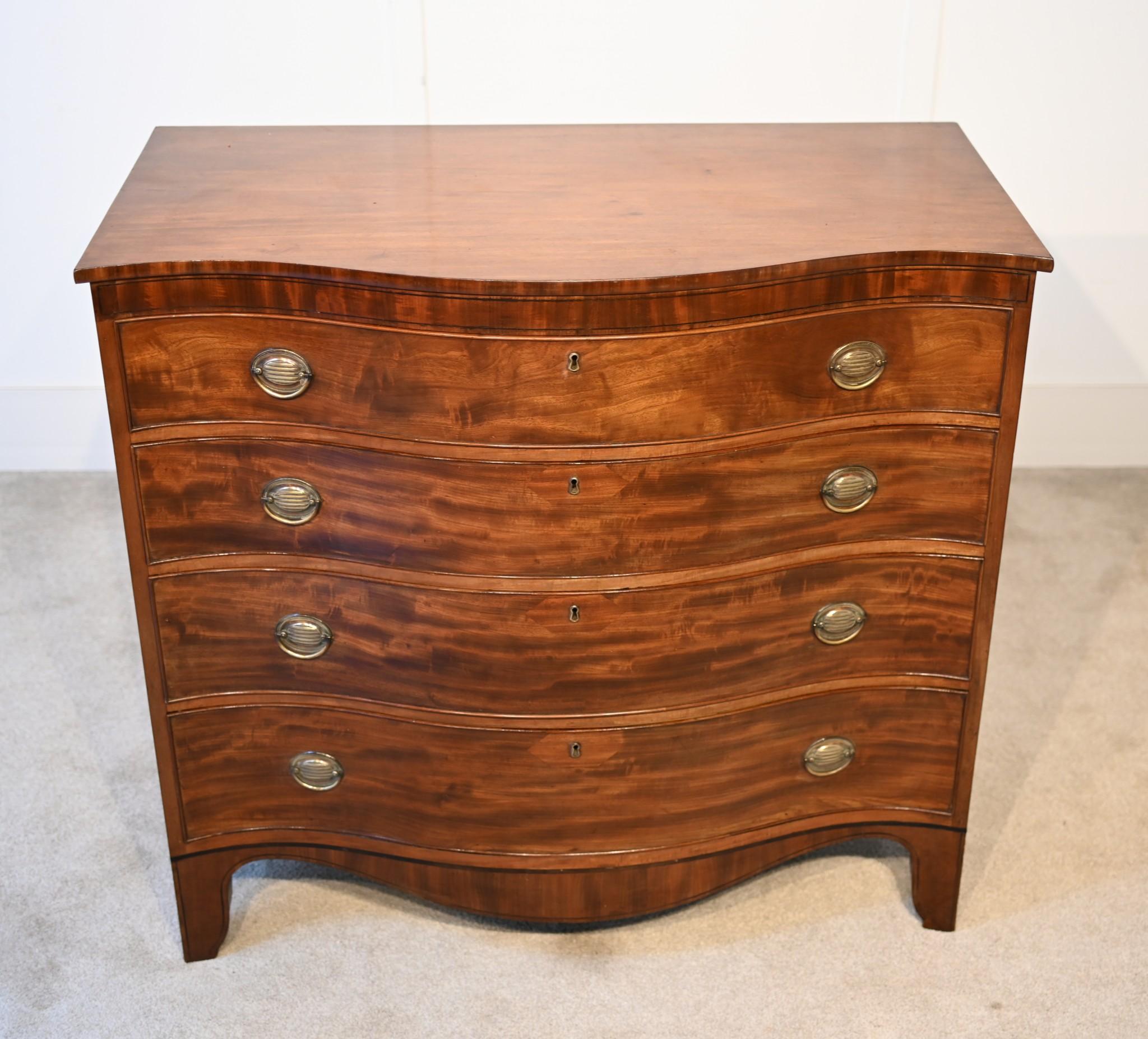 Georgian Chest of Drawers Bow Front Mahogany Commode 5