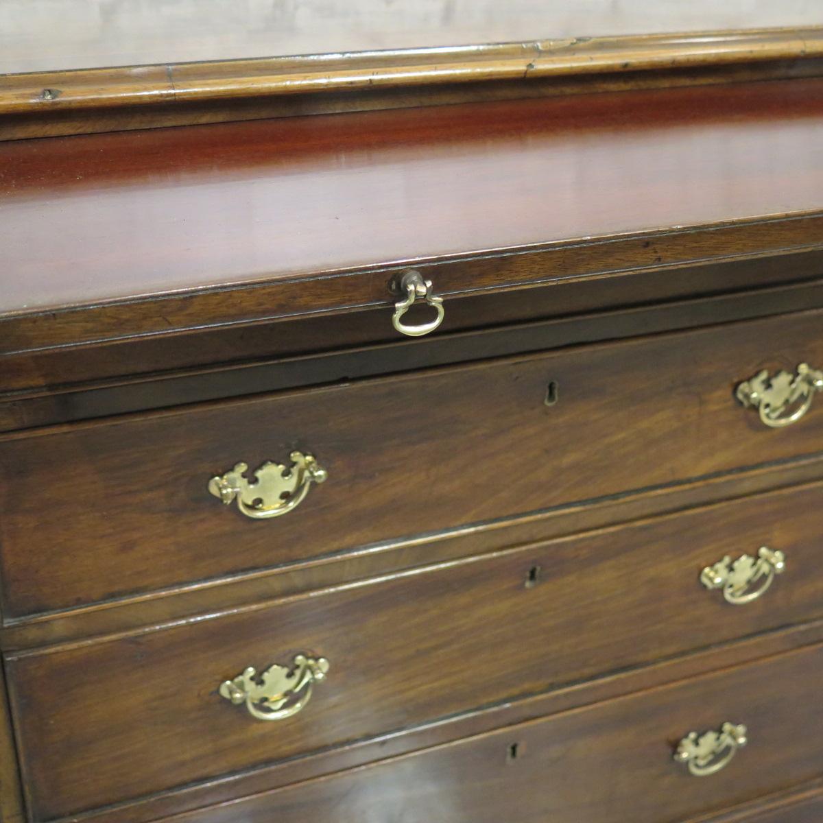 English Georgian Chest of Drawers with Brushing Slide