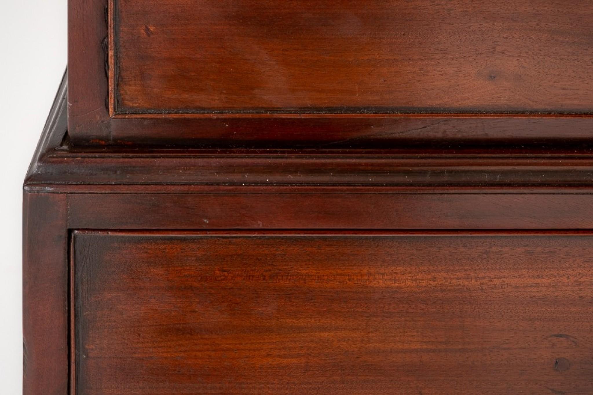Georgian Chest on Chest Mahogany Period Furniture For Sale 4