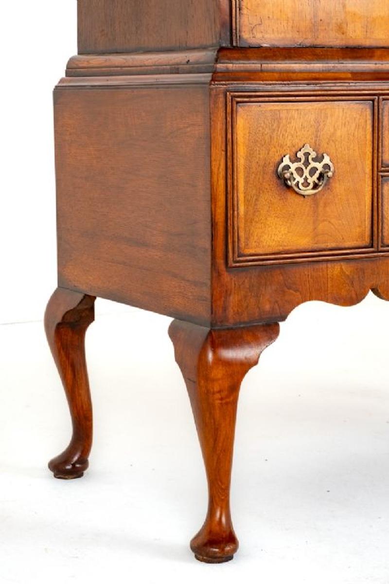 Georgian Chest on Stand Cabinet Antique Walnut For Sale 2