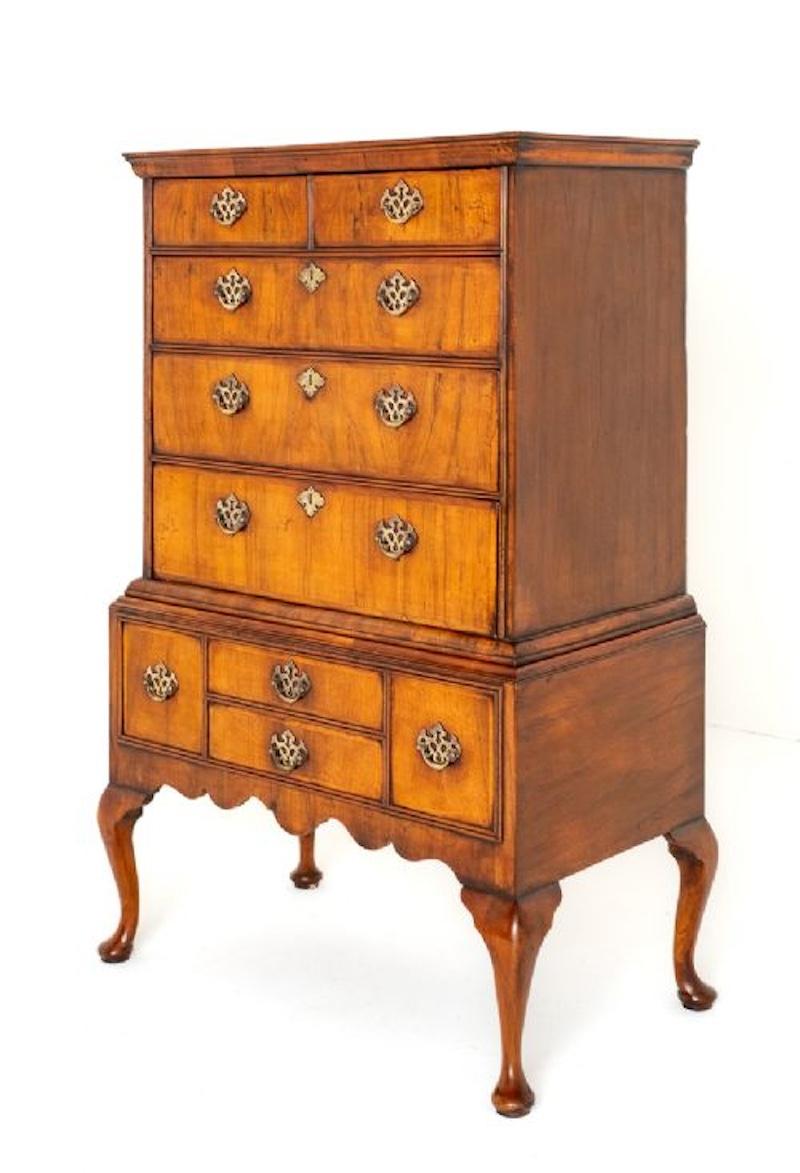 Georgian Chest on Stand Cabinet Antique Walnut For Sale 4