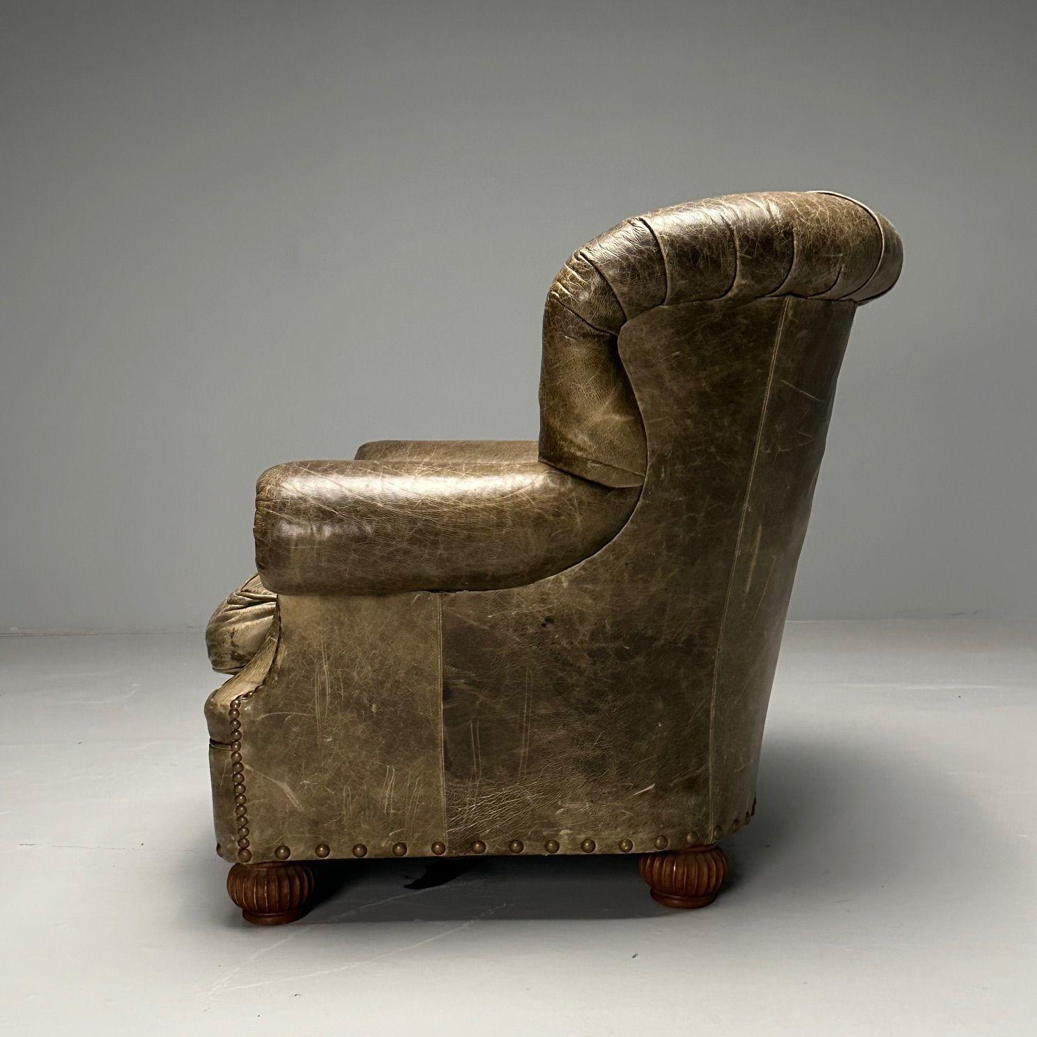 Chaise longue surdimensionnée géorgienne, Chesterfield, cuir vert touffeté en vente 4