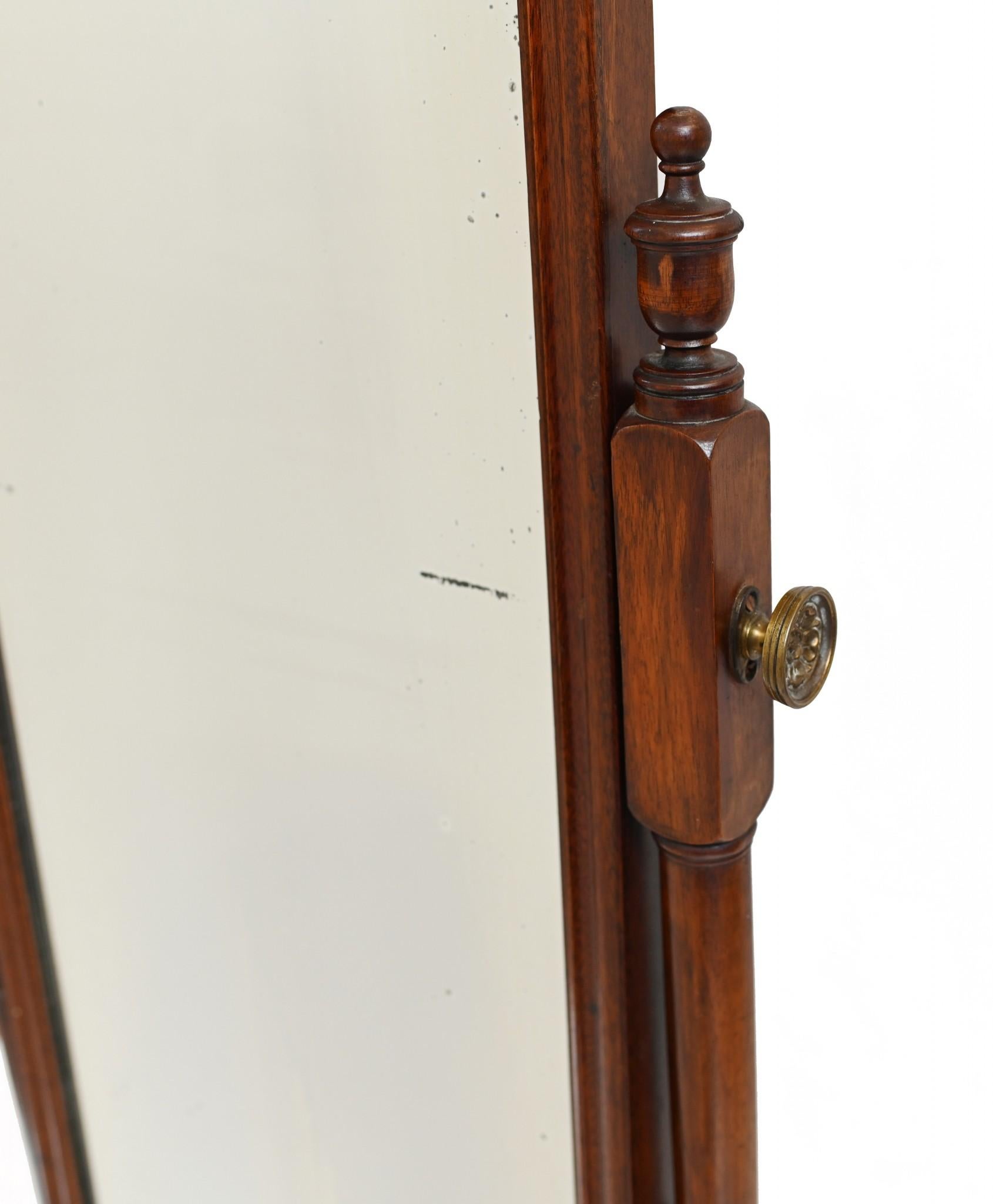 Georgian Cheval Mirror Swivel Mahogany 1890 In Good Condition For Sale In Potters Bar, GB